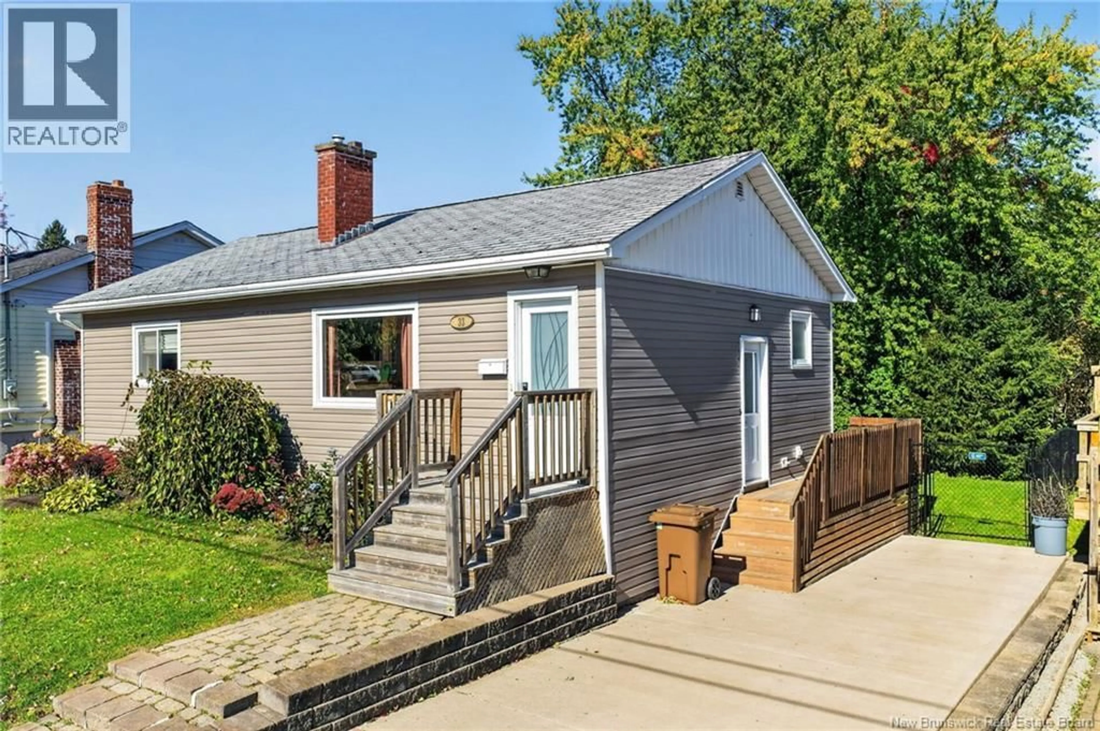 Unknown for 33 GARFIELD STREET, Moncton New Brunswick E1C3Y6