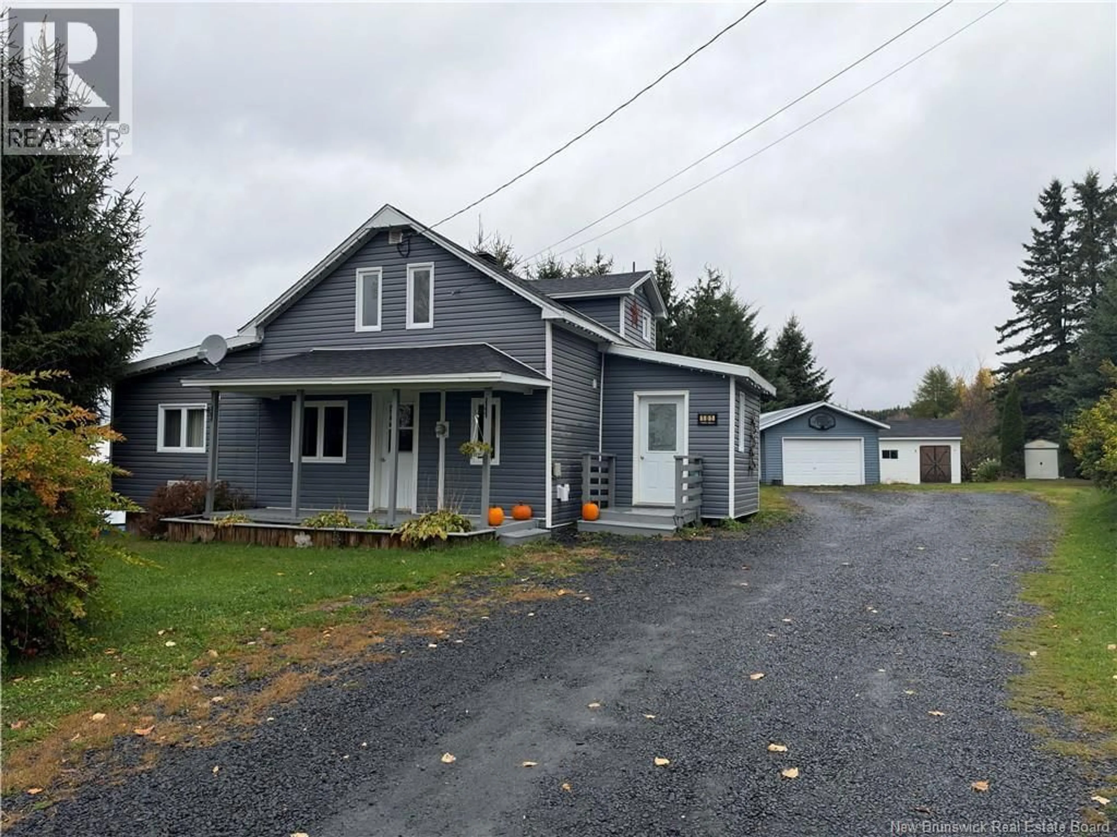Home with vinyl exterior material, street for 101 CH DESCHÊNES STREET, Sainte-Anne-De-Madawaska New Brunswick E7E1P4