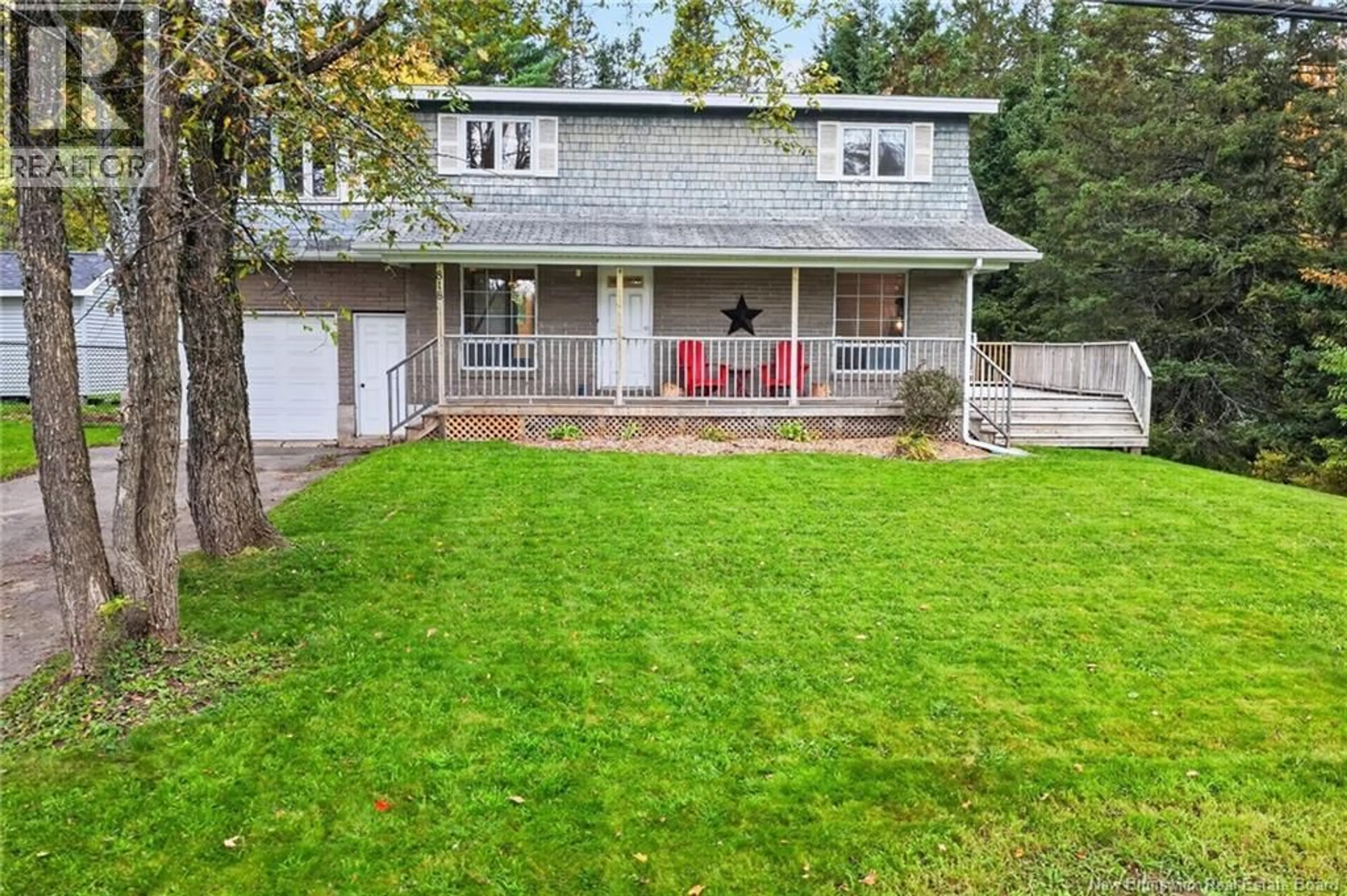 A pic from outside/outdoor area/front of a property/back of a property/a pic from drone, unknown for 818 MCLAUGHLIN DRIVE, Moncton New Brunswick E1G3R4