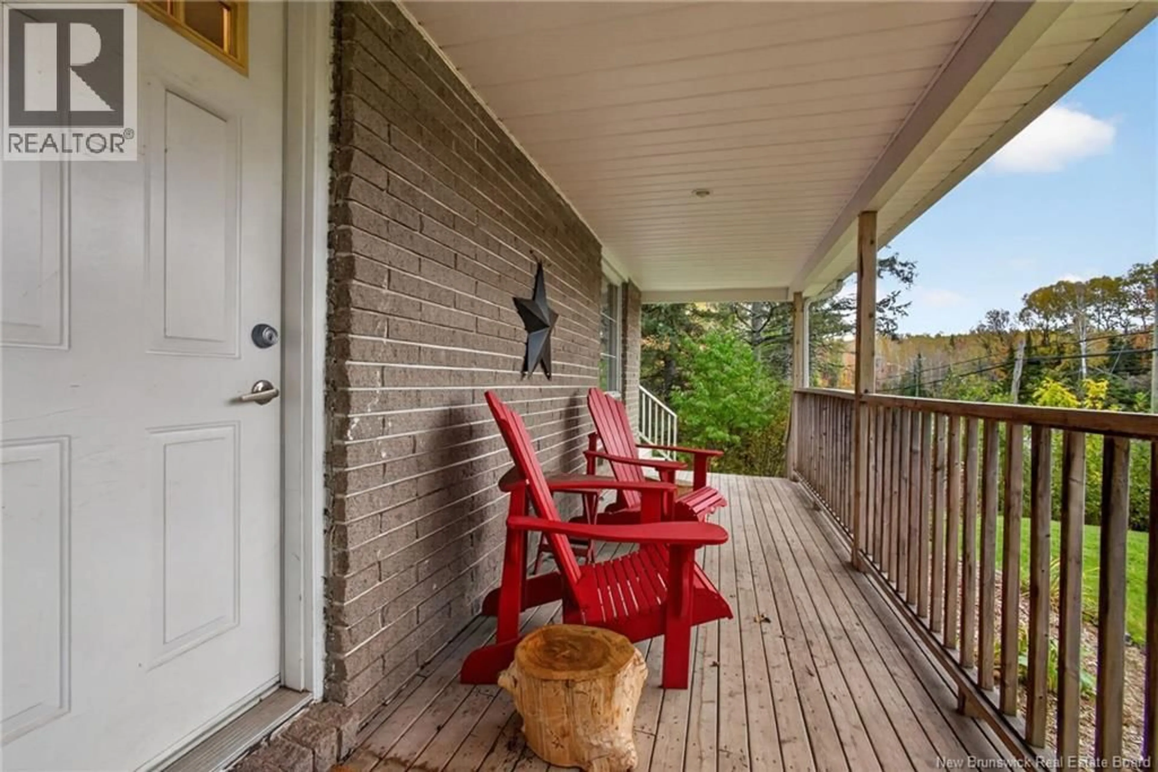 Patio, street for 818 MCLAUGHLIN DRIVE, Moncton New Brunswick E1G3R4