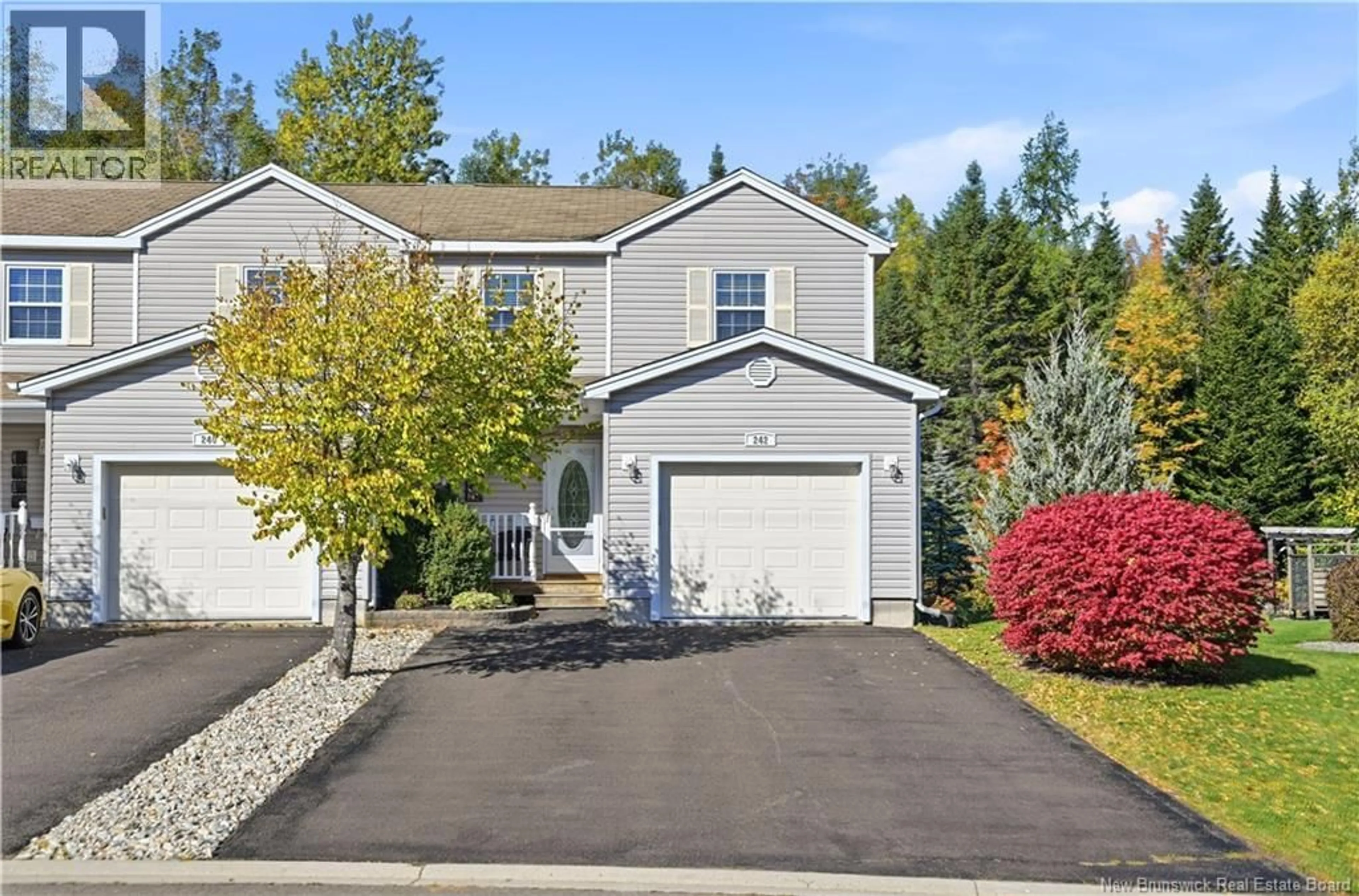 Home with vinyl exterior material, street for 242 DAMIEN, Dieppe New Brunswick E1A0H3