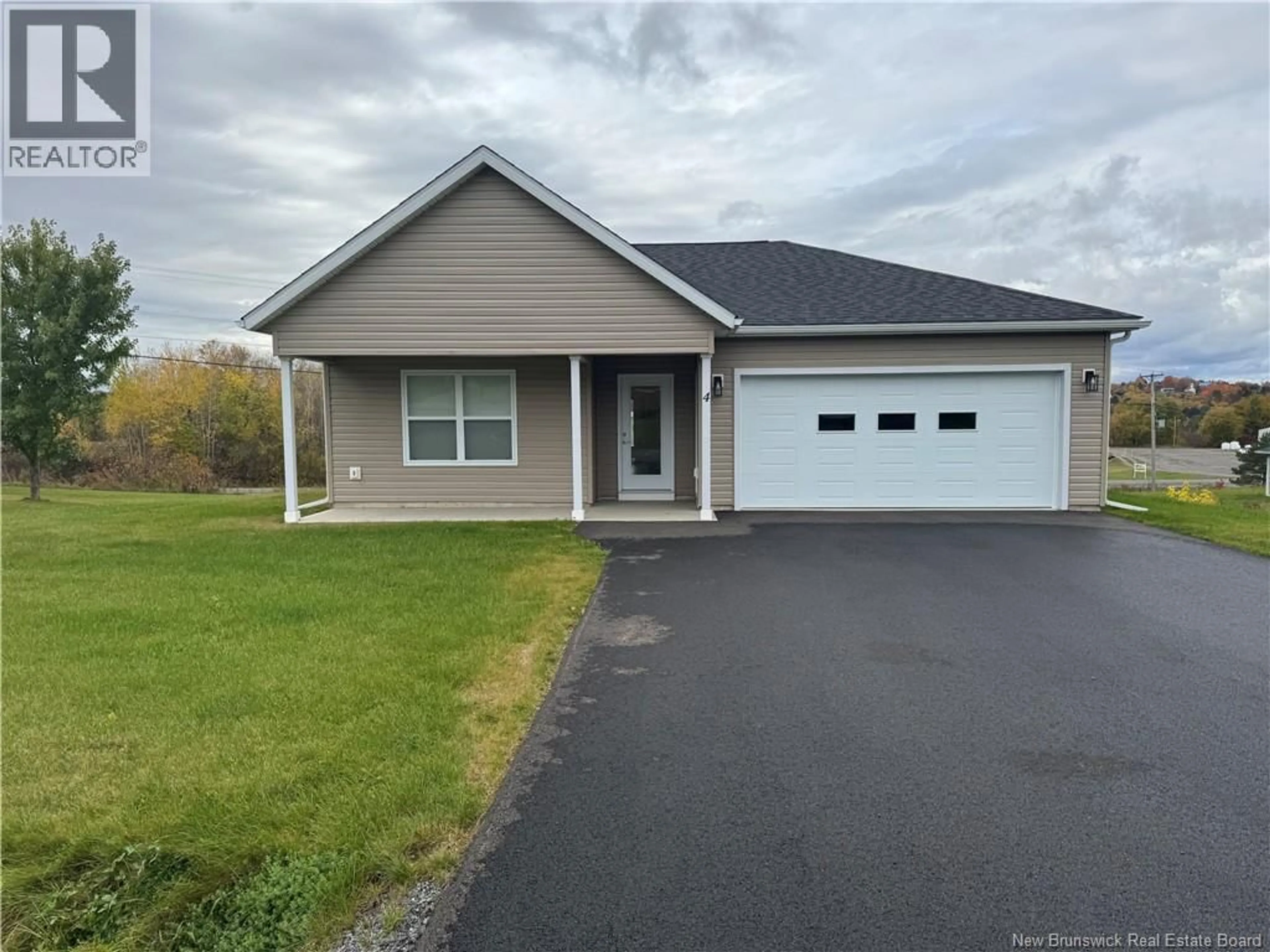 Home with vinyl exterior material, street for 4 NORKOTAH CRESCENT, Florenceville-Bristol New Brunswick E7L0A4