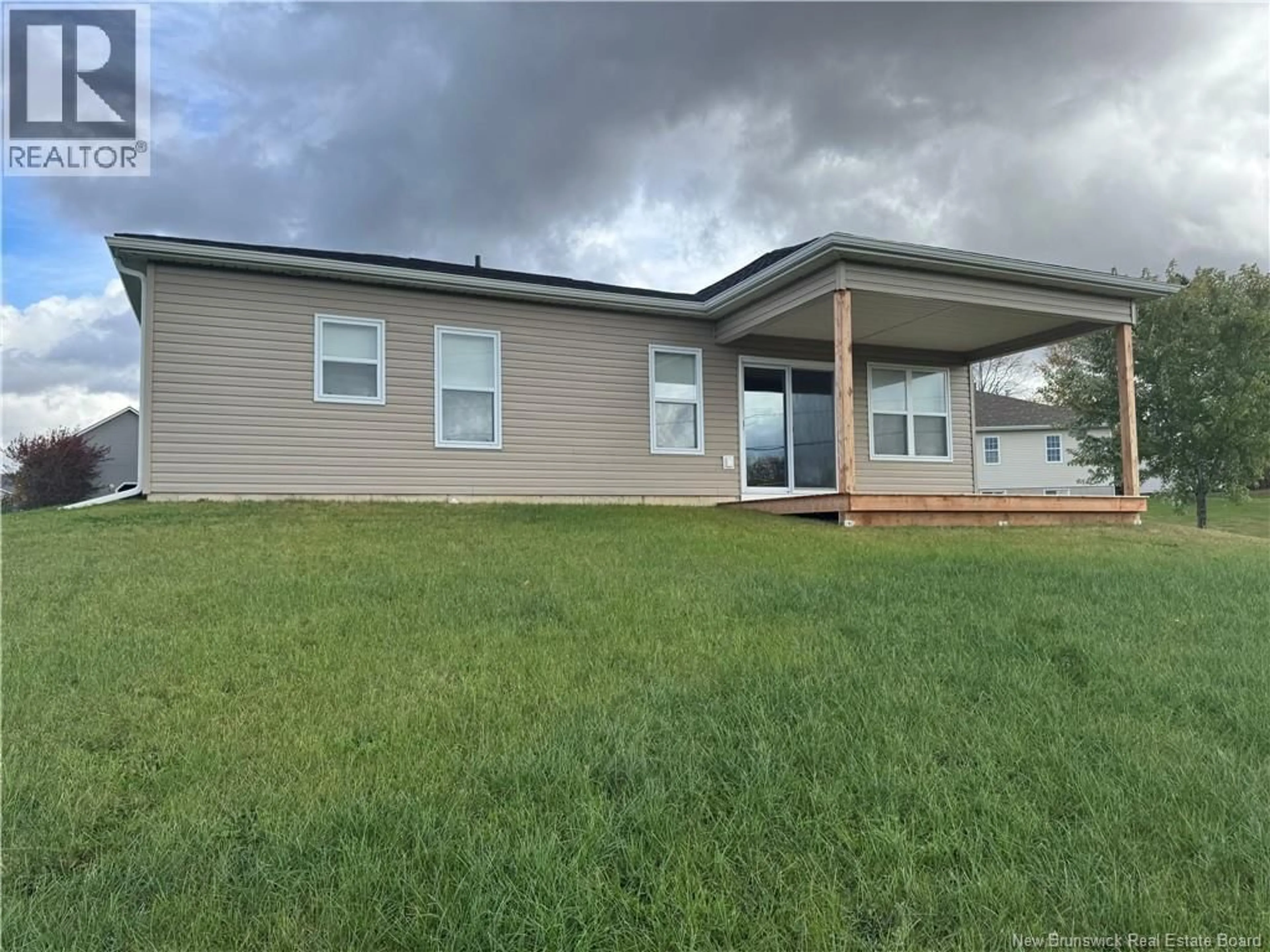 Home with vinyl exterior material, water/lake/river/ocean view for 4 NORKOTAH CRESCENT, Florenceville-Bristol New Brunswick E7L0A4