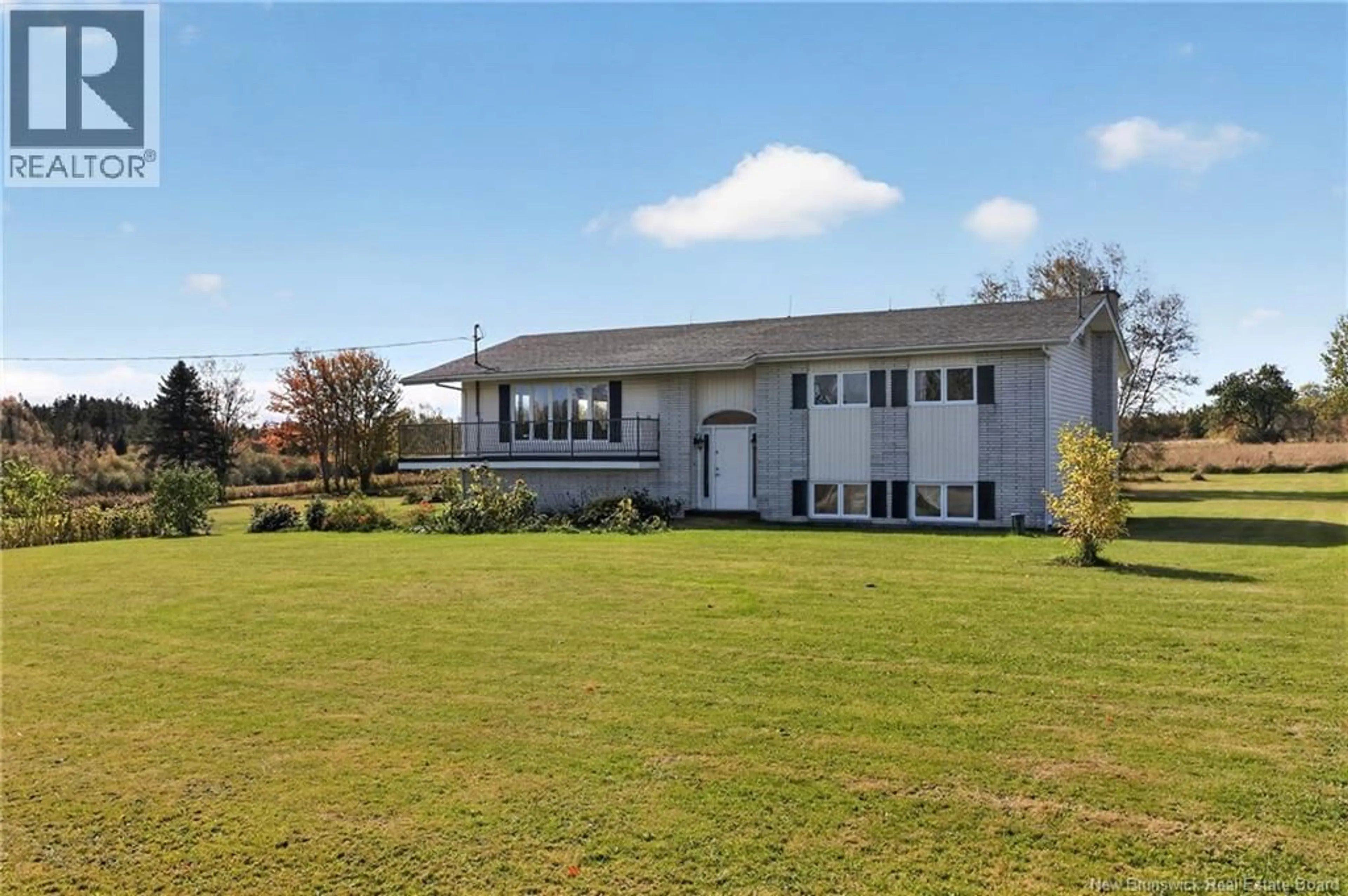 A pic from outside/outdoor area/front of a property/back of a property/a pic from drone, unknown for 800 HAUT-SAINT-ANTOINE ROAD, Saint-Antoine New Brunswick E4V3B6