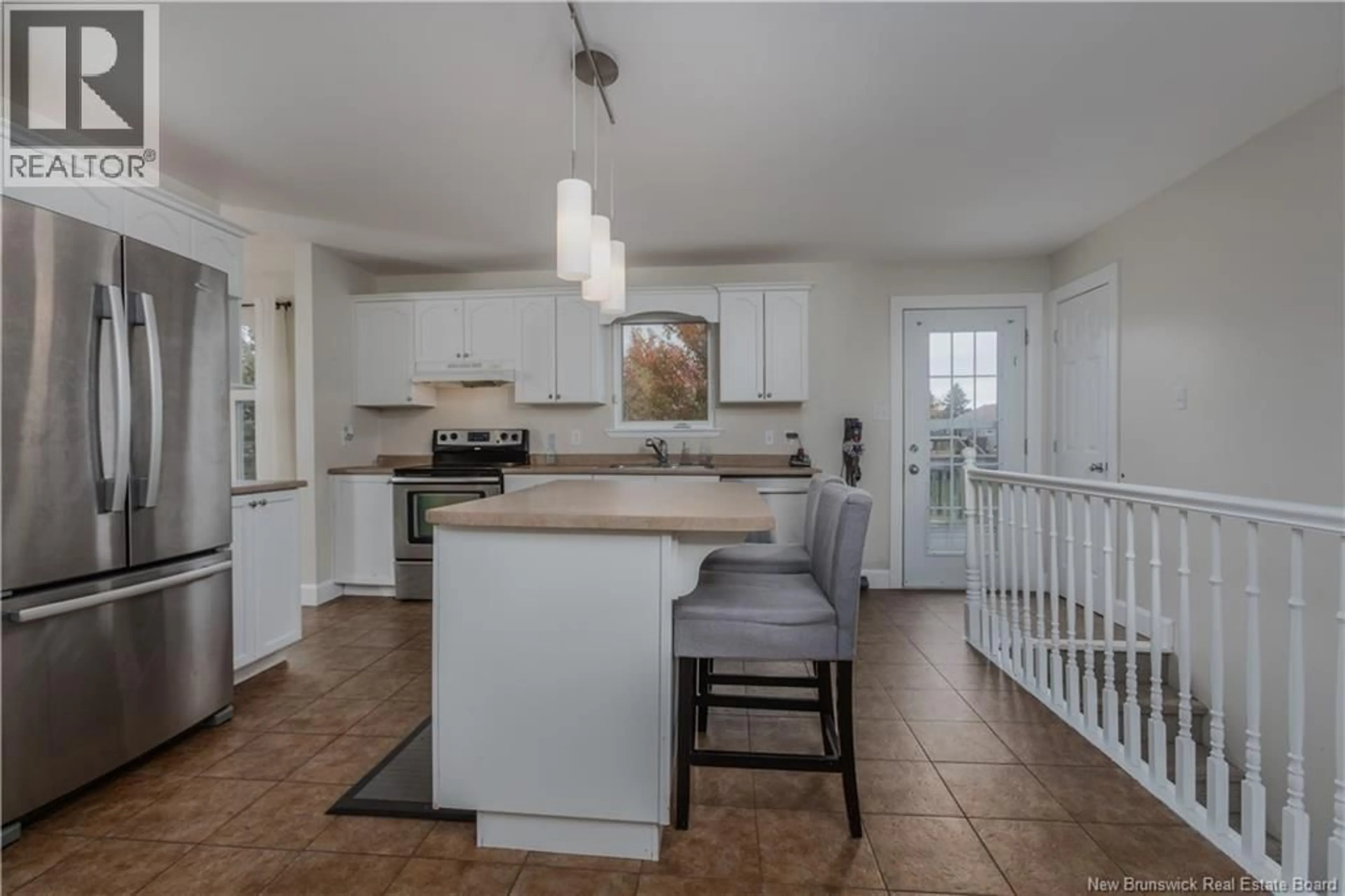 Open concept kitchen, ceramic/tile floor for 189 BULMAN, Moncton New Brunswick E1G4Y5