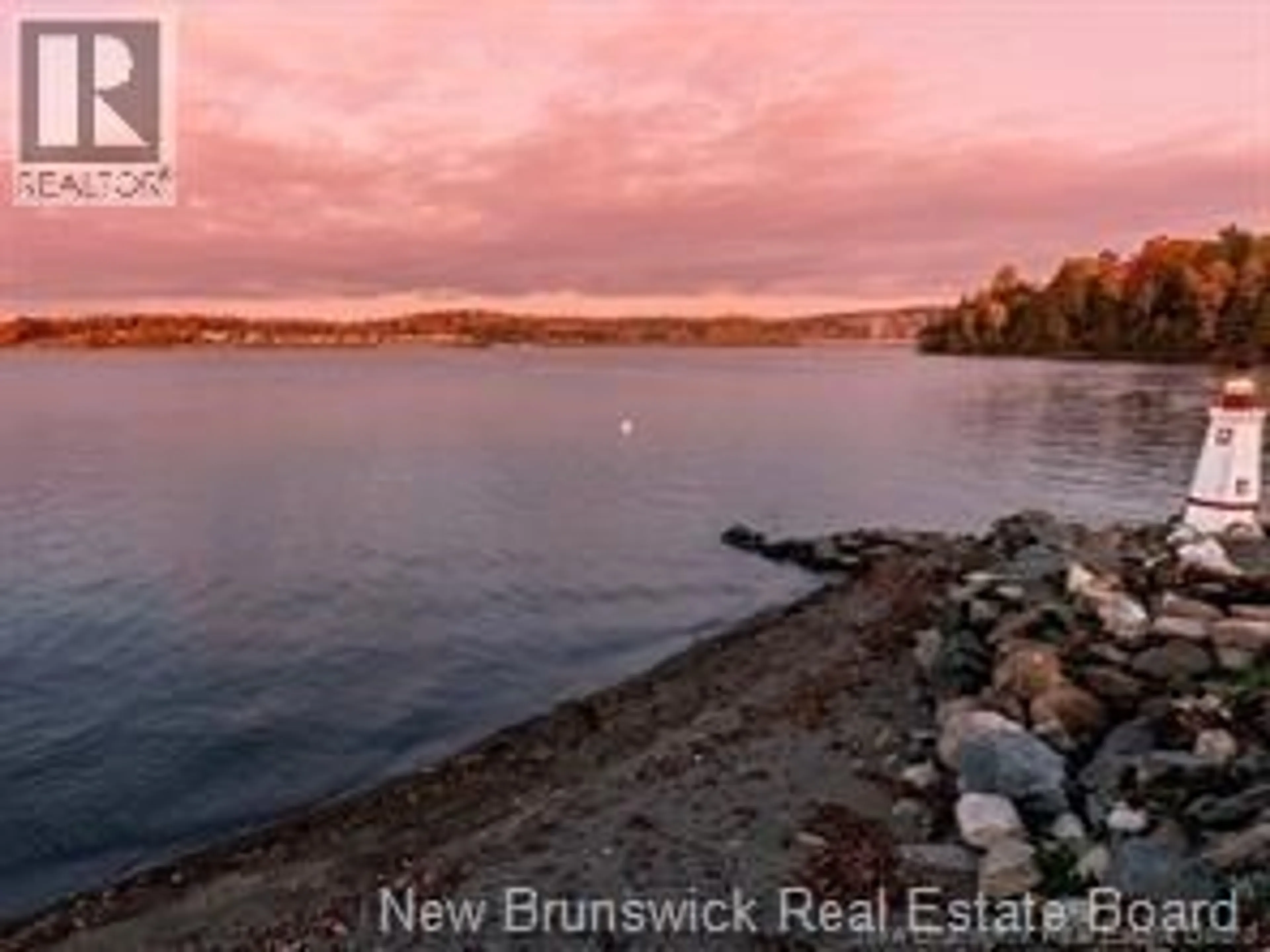 A pic from outside/outdoor area/front of a property/back of a property/a pic from drone, water/lake/river/ocean view for 50 SANDCASTLE LANE, Upper Kingsclear New Brunswick E3E0A4