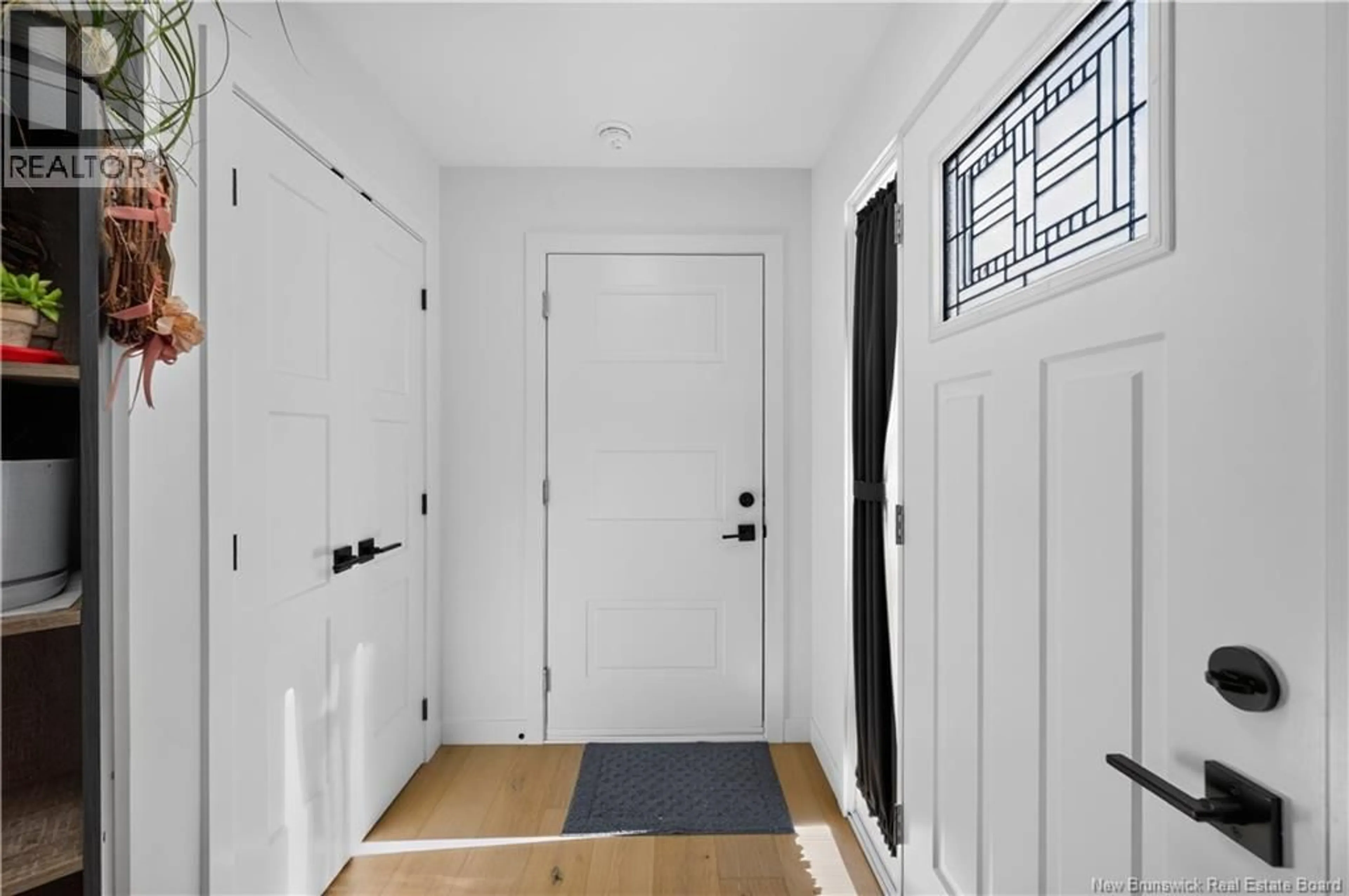 Indoor entryway for 18 ORIN DRIVE, Riverview New Brunswick E1B3X5