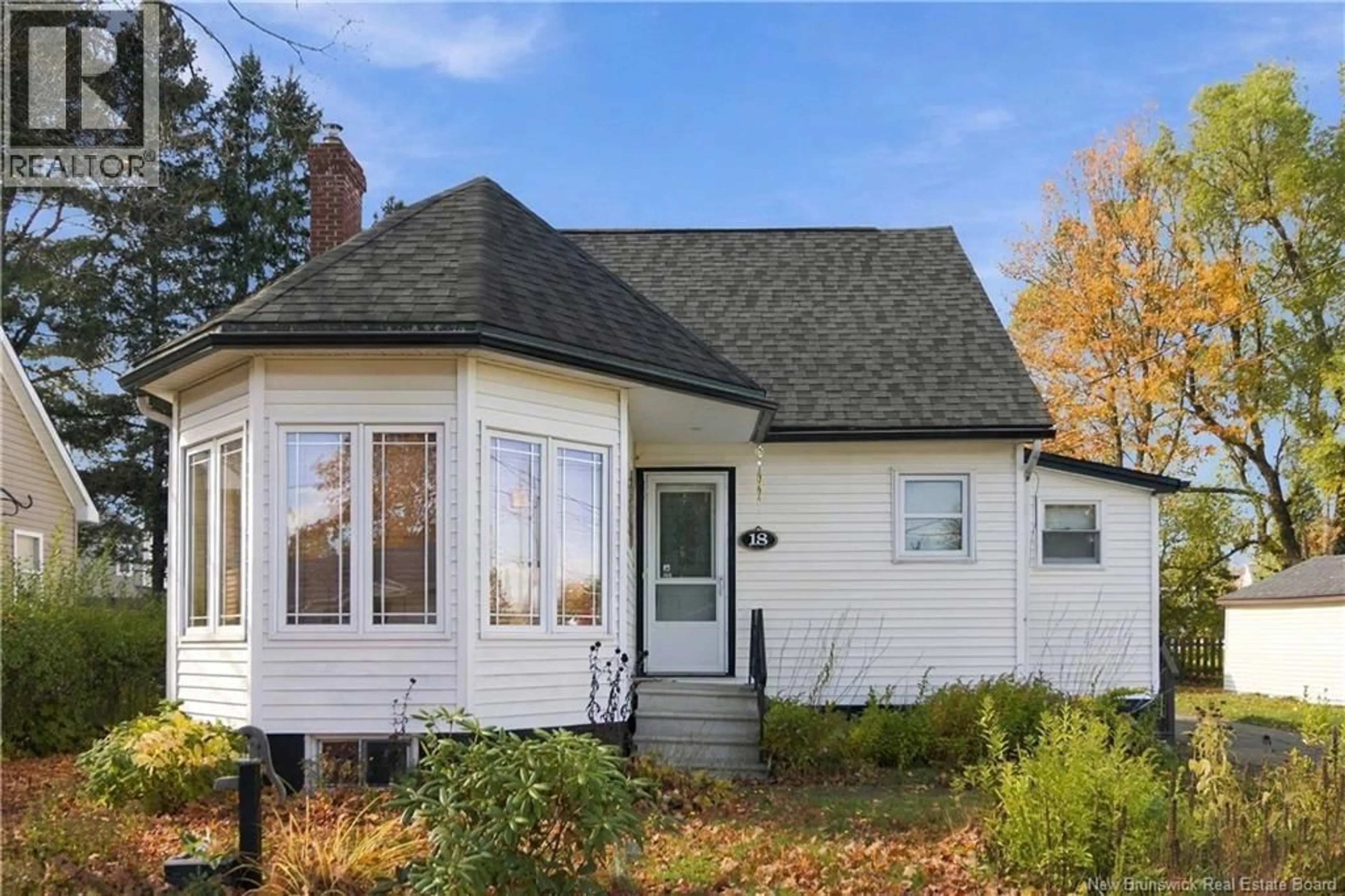 Unknown for 18 LYNWOOD DRIVE, Moncton New Brunswick E1A3Z5