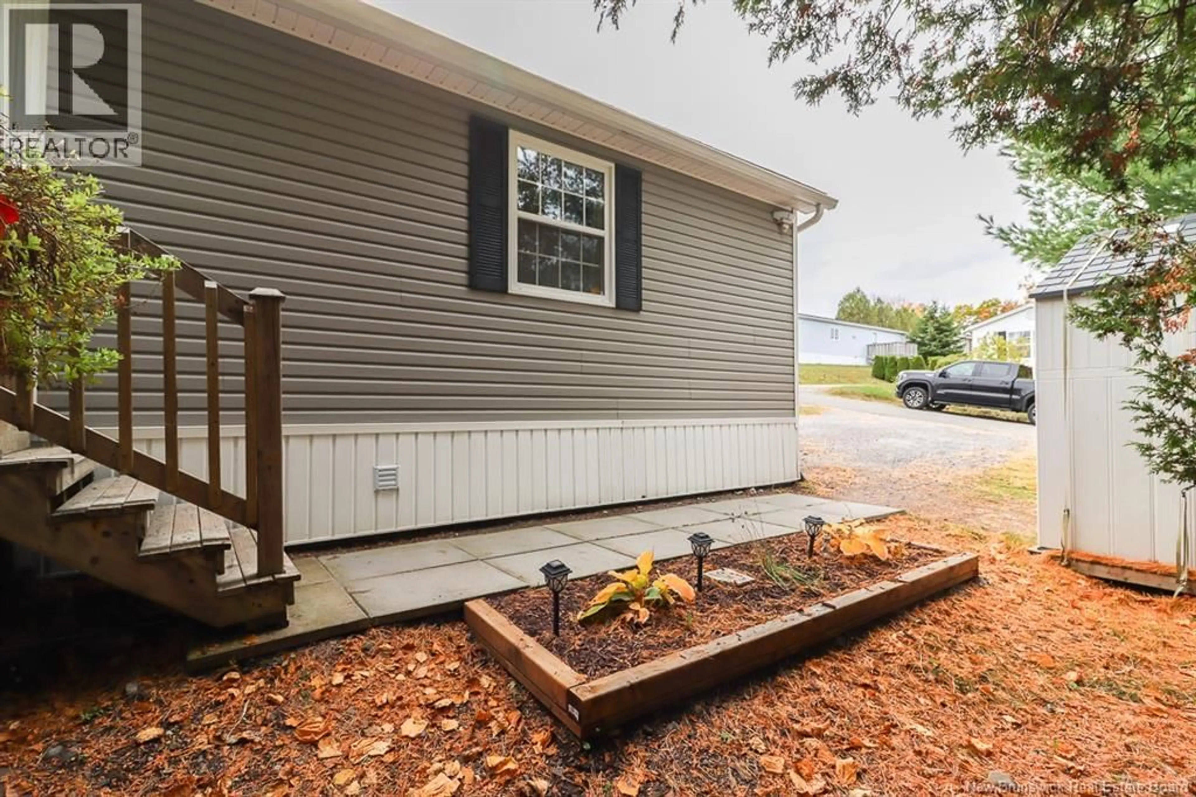 Home with vinyl exterior material, water/lake/river/ocean view for 3 THIRD STREET, Quispamsis New Brunswick E2G1V4