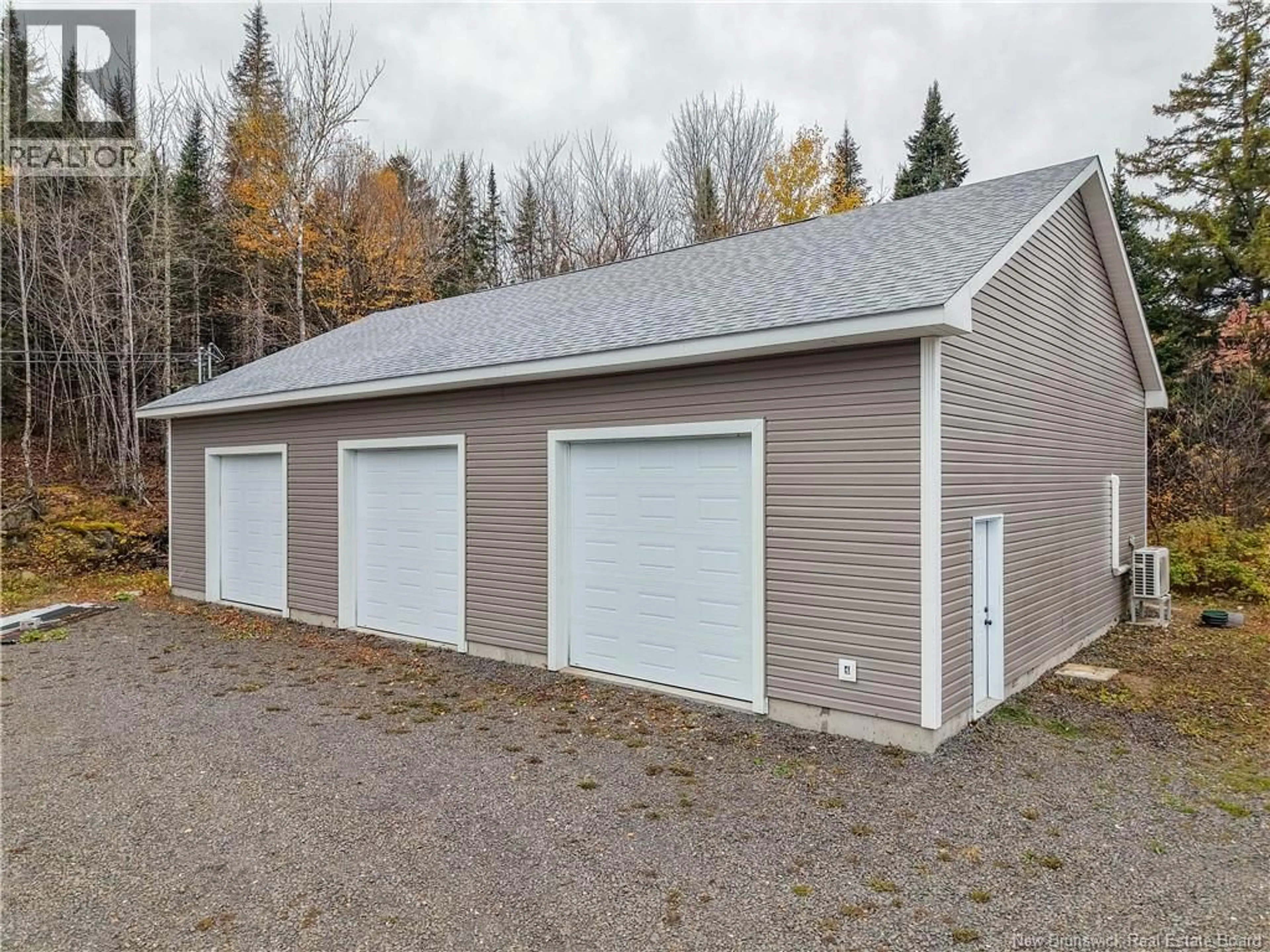 Indoor garage for 1417 ROUTE 148, Durham Bridge New Brunswick E6C1N5