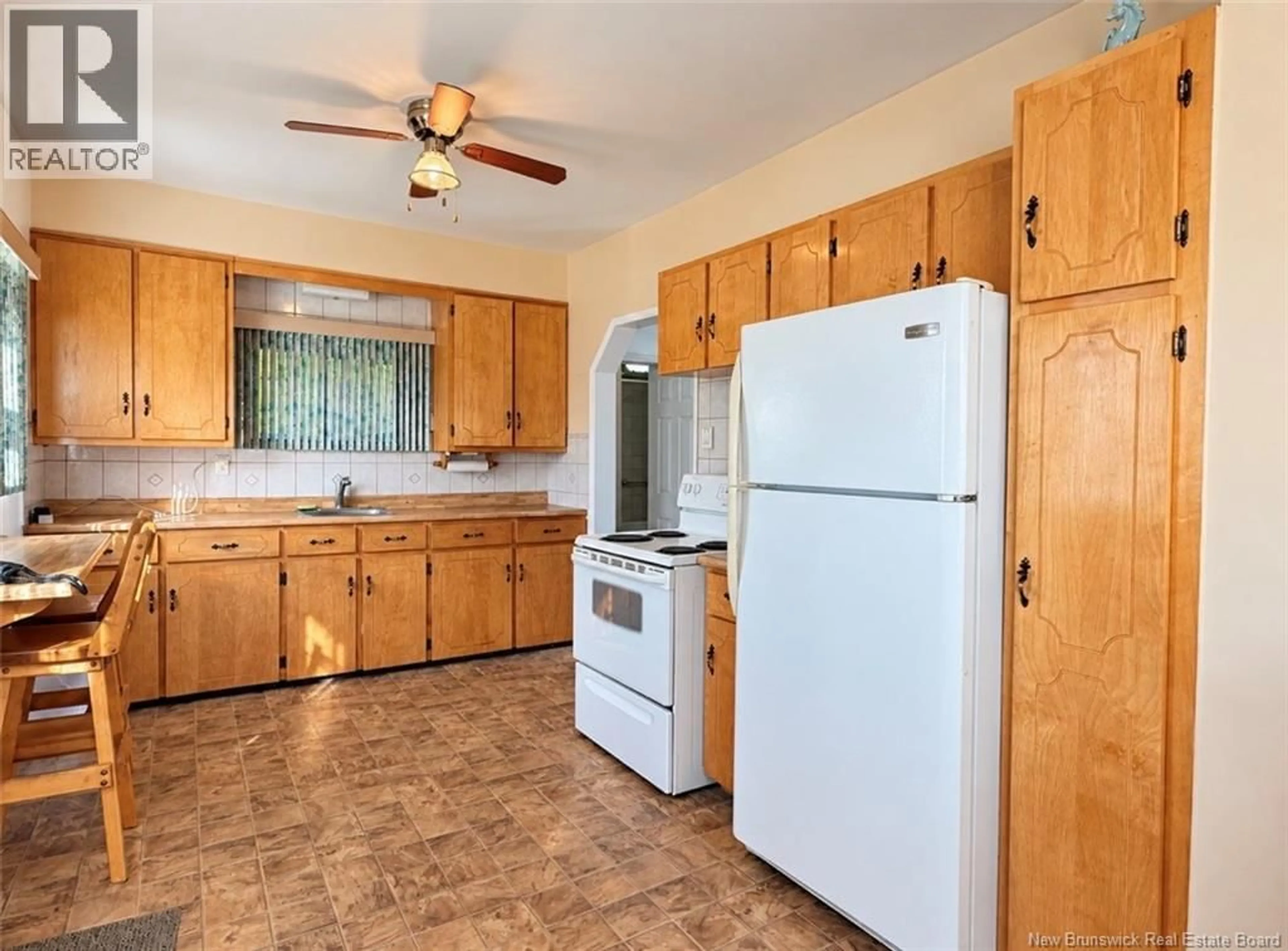 Standard kitchen, ceramic/tile floor for 155 MELANSON, Bathurst New Brunswick E2A1L5