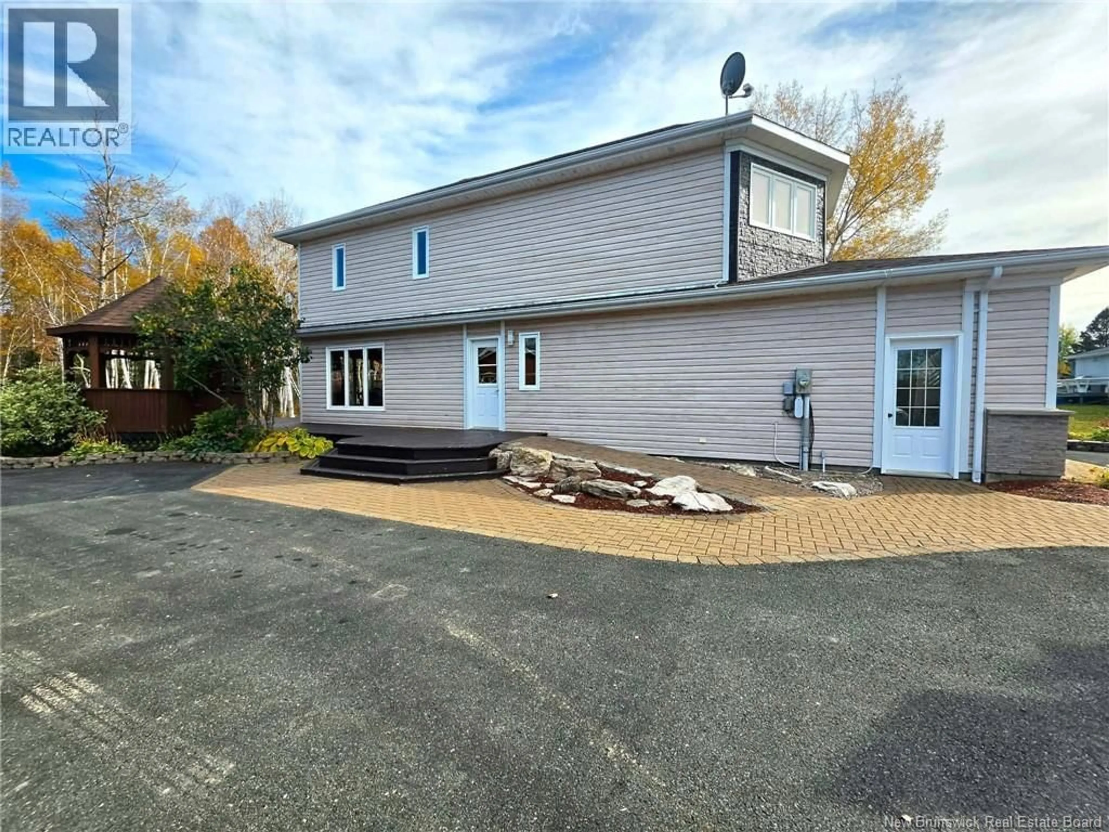 A pic from outside/outdoor area/front of a property/back of a property/a pic from drone, unknown for 3094 CH SAINT-LAURENT CH, Saint-Laurent Nord New Brunswick E8K3L2