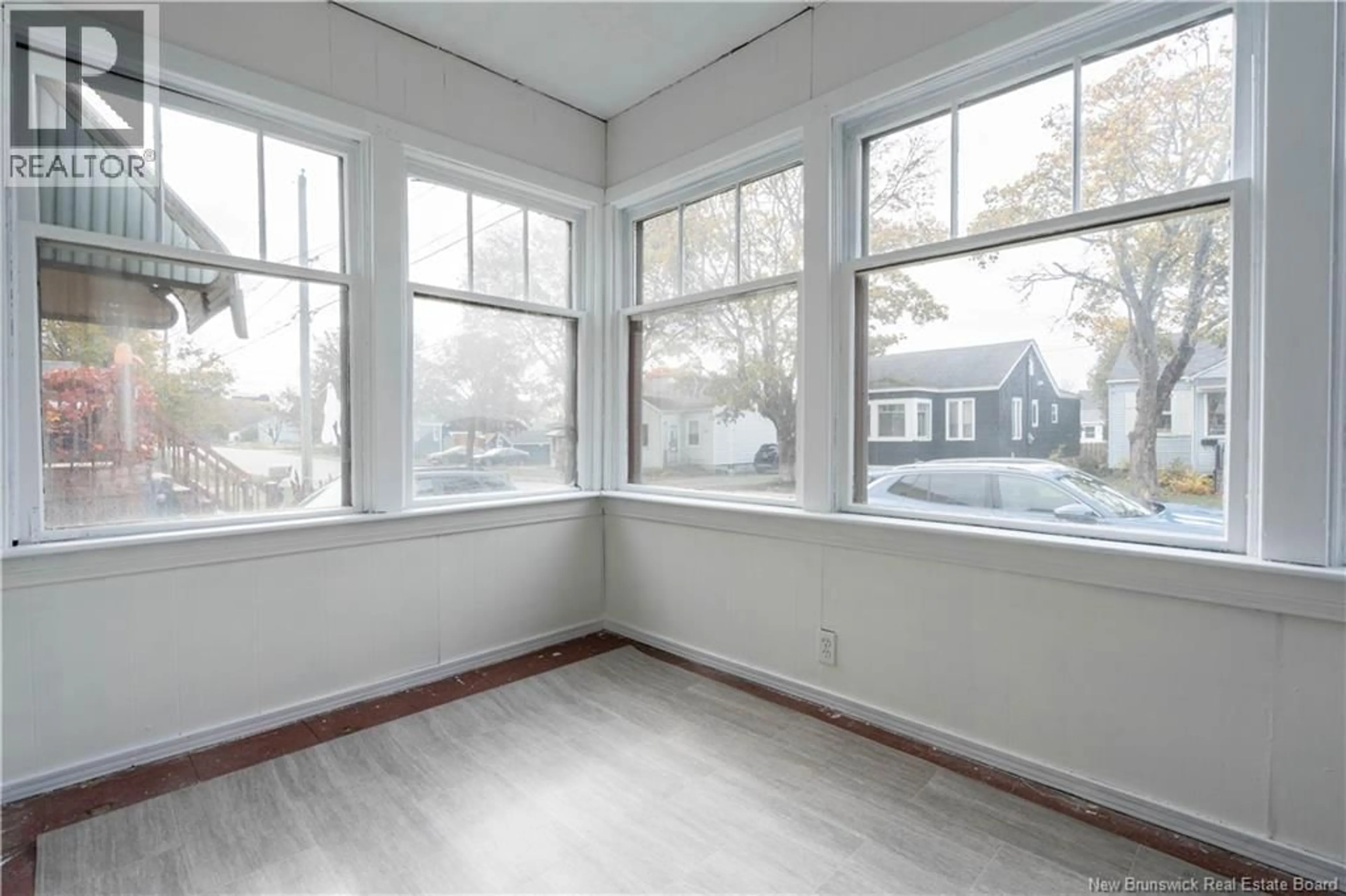 A pic of a room for 31 TOPEKA STREET, Saint John New Brunswick E2J1H9