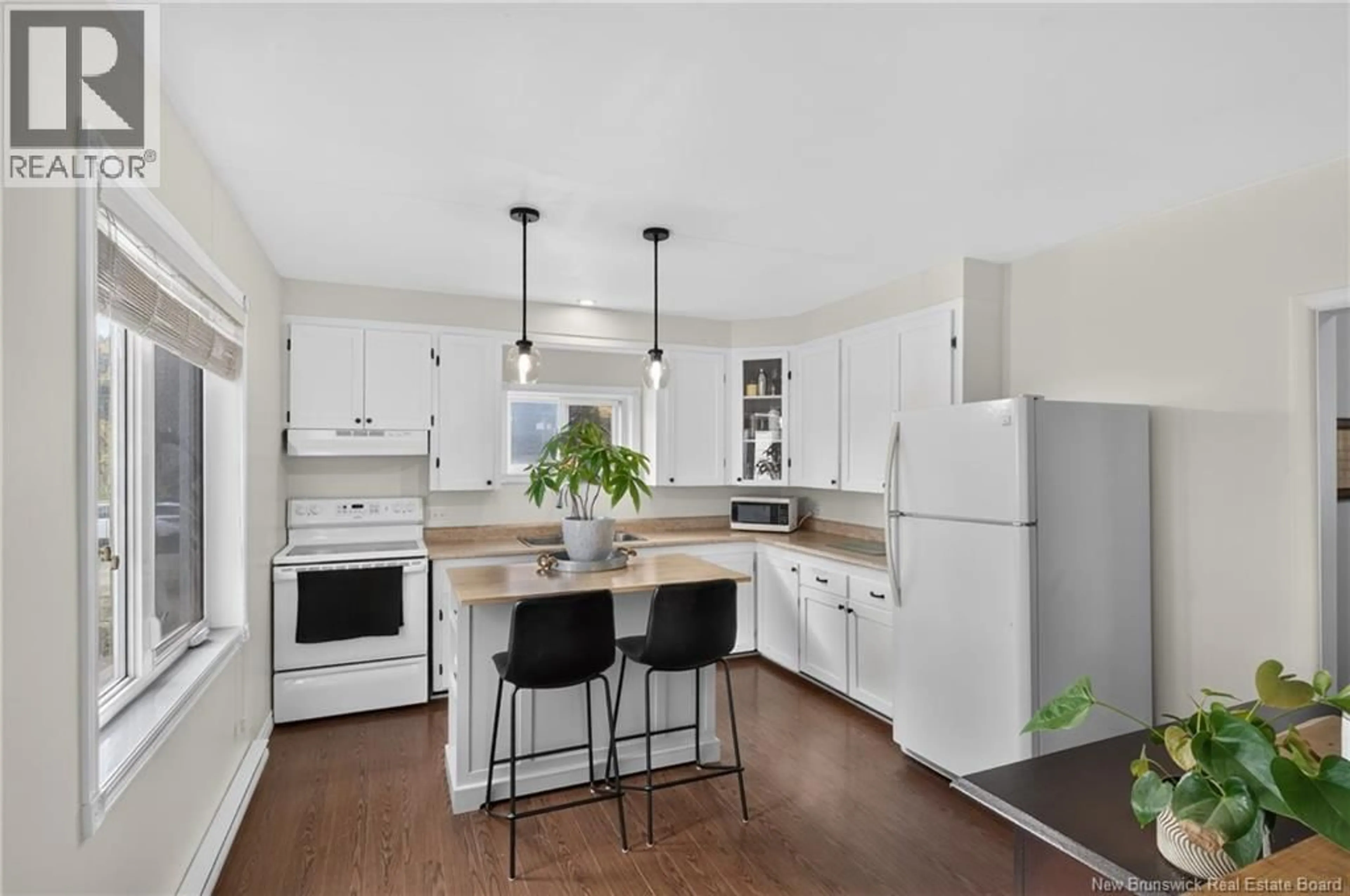 Open concept kitchen, unknown for 194 RENFREW STREET, Dalhousie New Brunswick E8C2K3