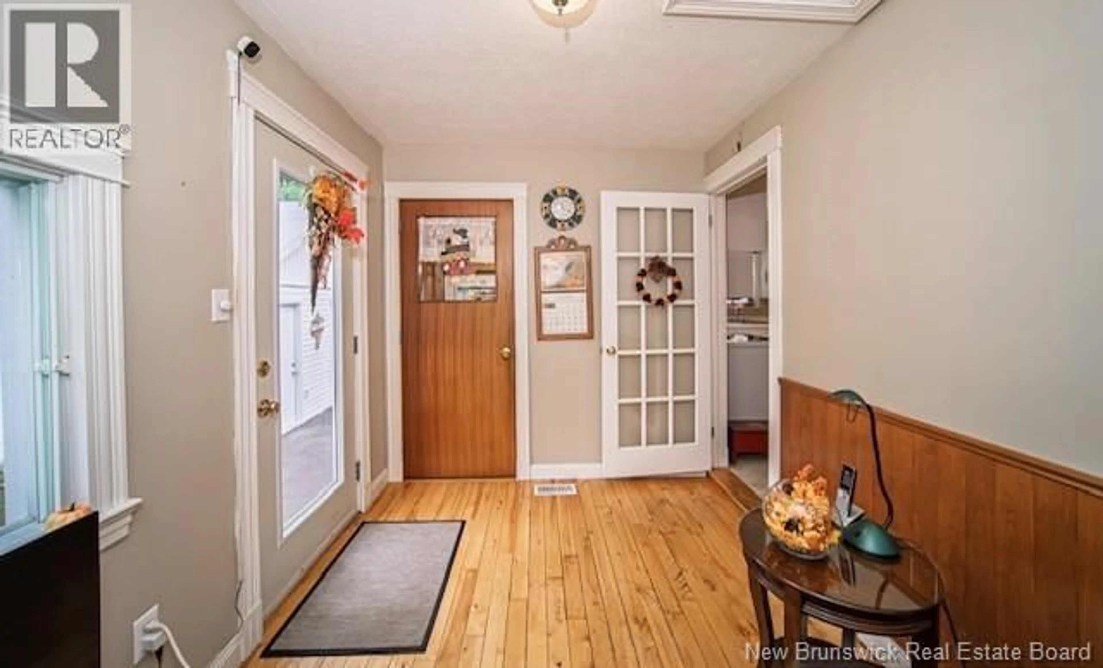 Indoor entryway for 141 CLAREMONT DRIVE, Fredericton New Brunswick E3A1E7