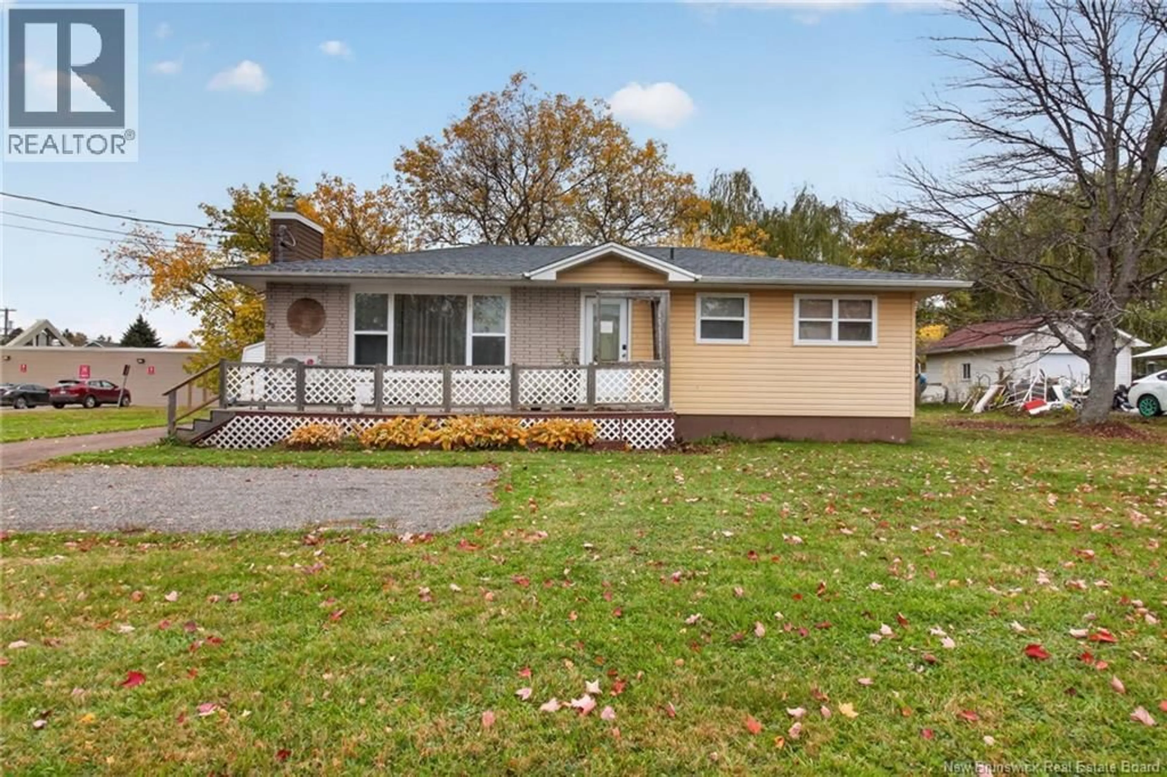Home with vinyl exterior material, street for 52 BOYD STREET, Salisbury New Brunswick E4J2A4