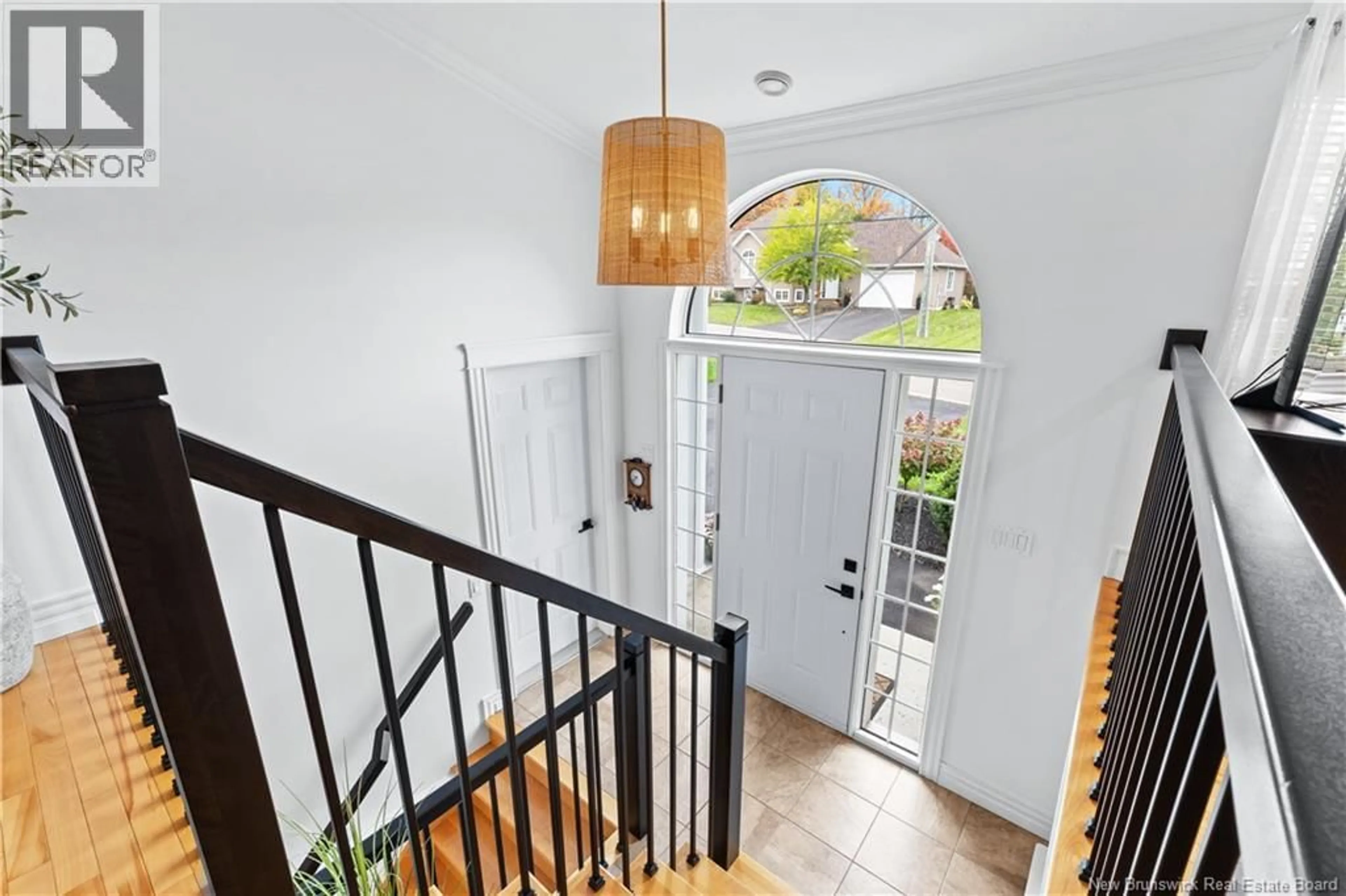 Indoor entryway for 133 TRANQUILLE STREET, Dieppe New Brunswick E1A0A2