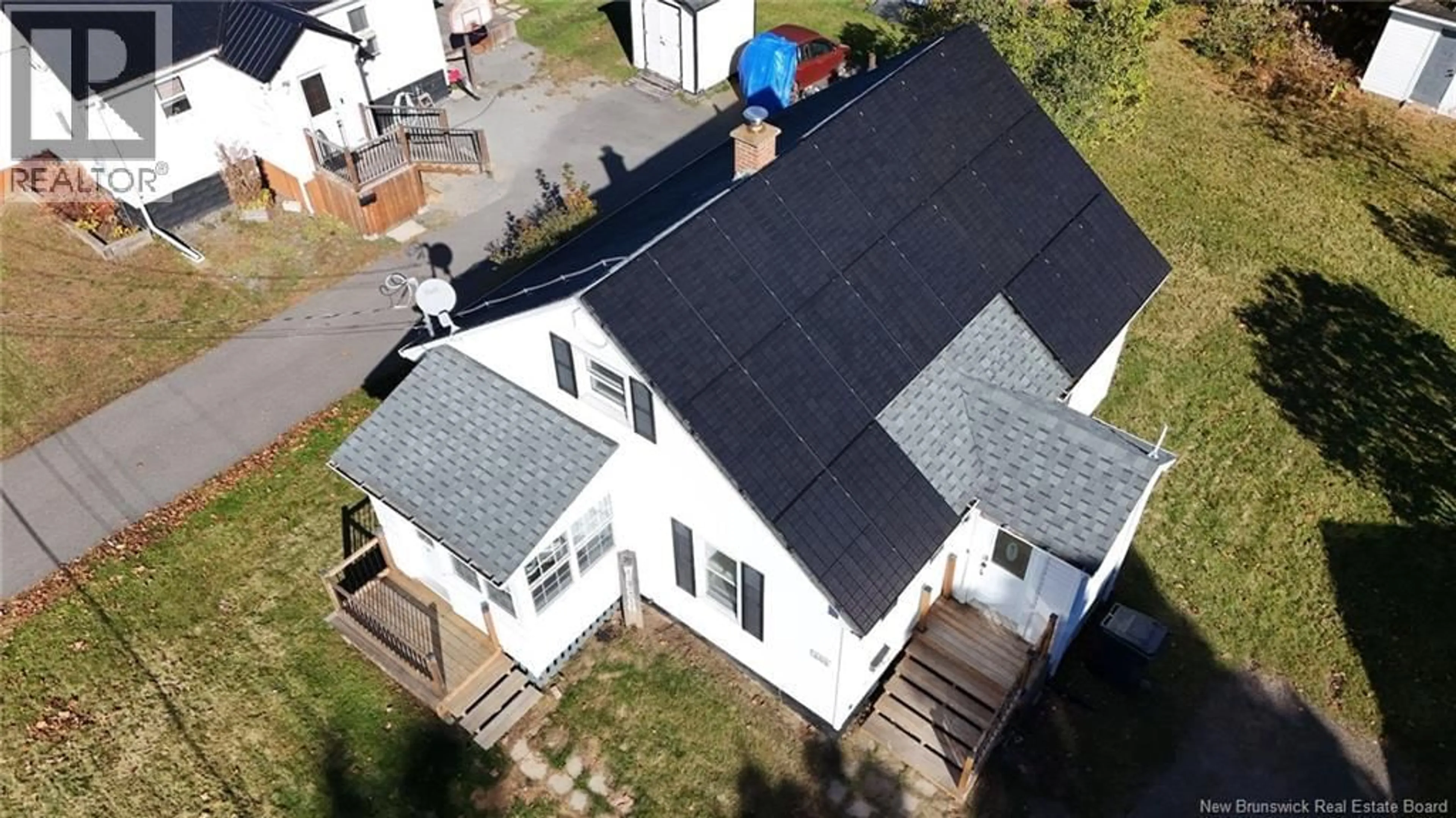 A pic from outside/outdoor area/front of a property/back of a property/a pic from drone, unknown for 203 MCNEILL AVENUE, Fredericton New Brunswick E3A1J5