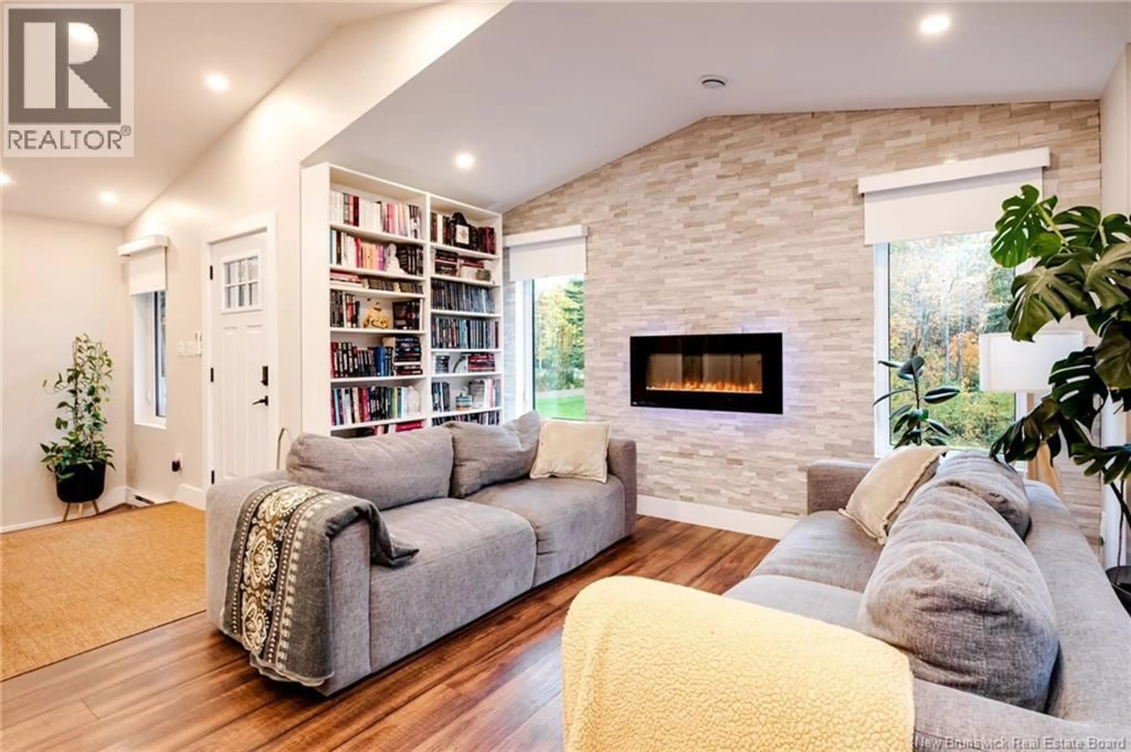 Living room with furniture, unknown for 361 KINNEAR ROAD, Cormier Village New Brunswick E4P7R2