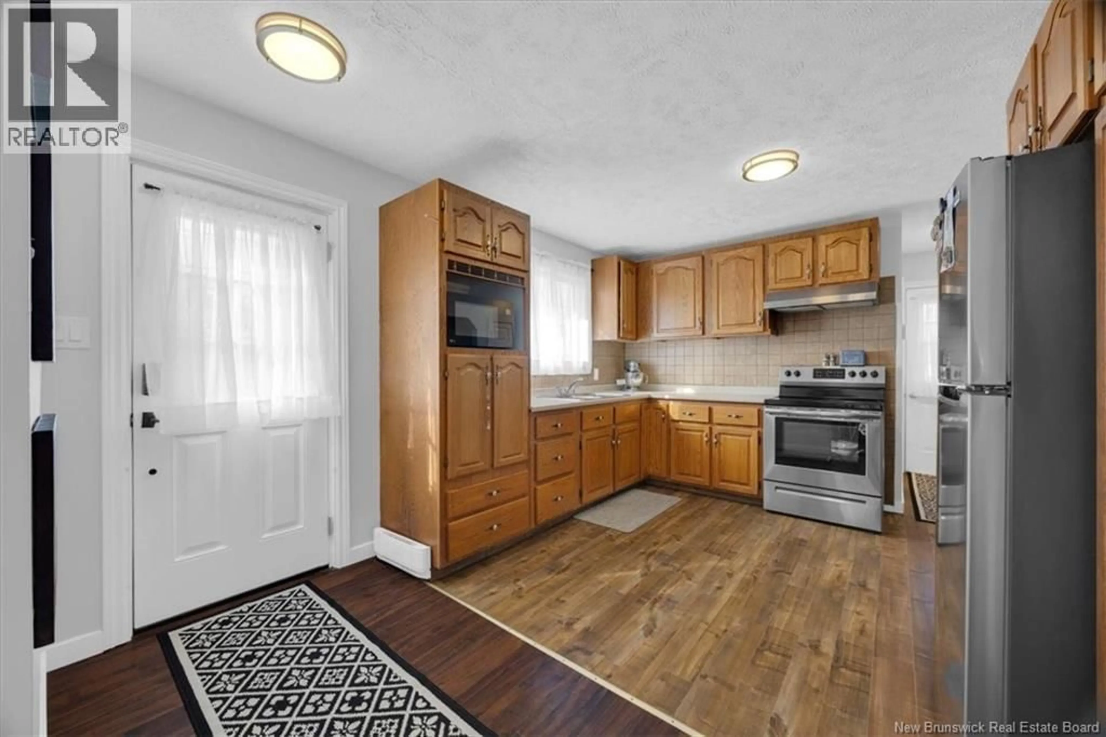 Standard kitchen, unknown for 105 PARKS STREET EXTENSION, Saint John New Brunswick E2K2S6
