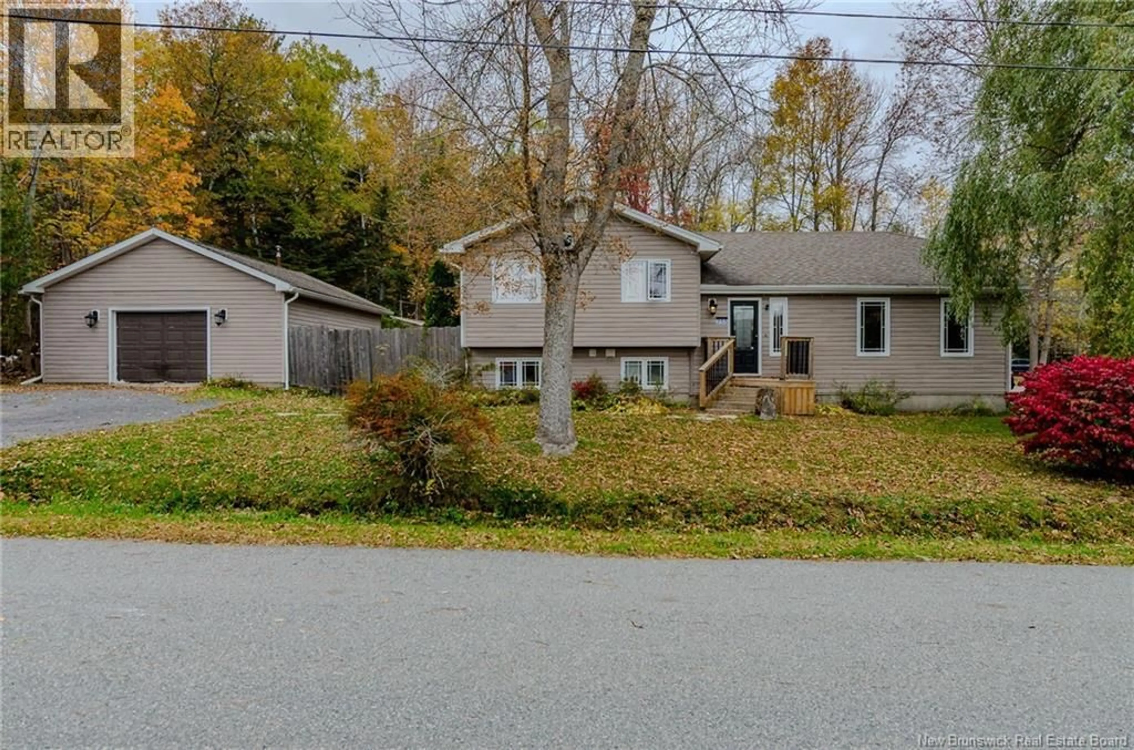 A pic from outside/outdoor area/front of a property/back of a property/a pic from drone, street for 235 HIGHFIELD AVENUE, Saint John New Brunswick E2M6V4