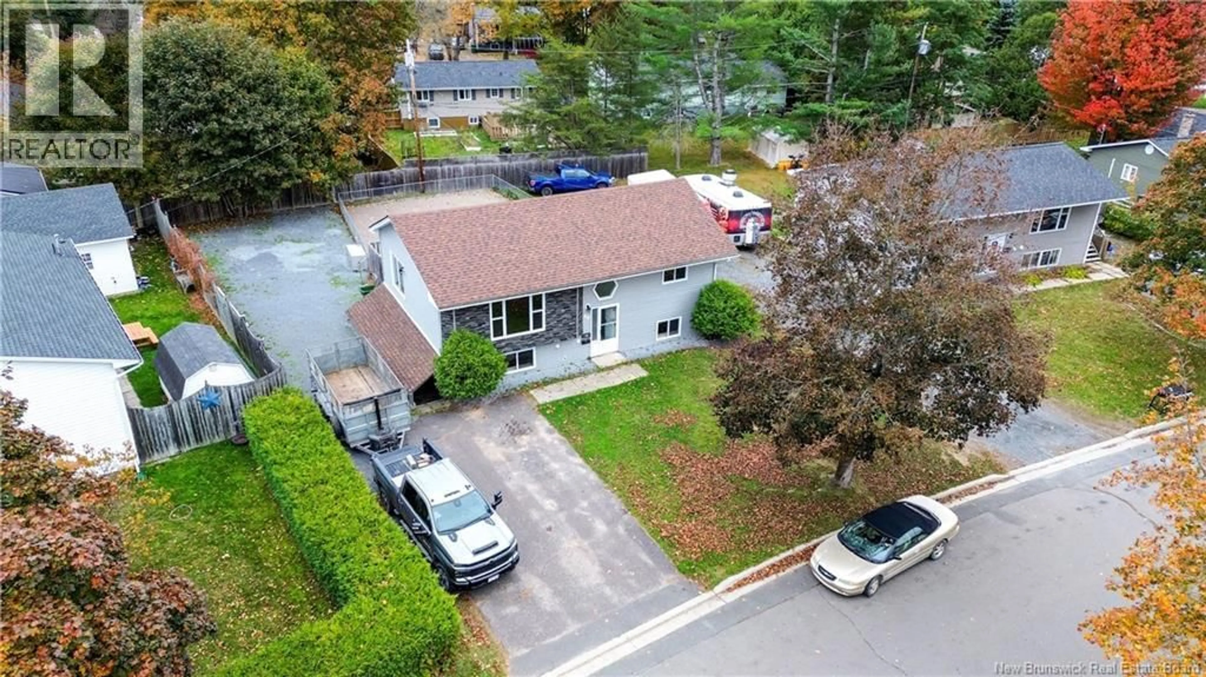 A pic from outside/outdoor area/front of a property/back of a property/a pic from drone, street for 49 BERWICK STREET, Fredericton New Brunswick E3A4Y2