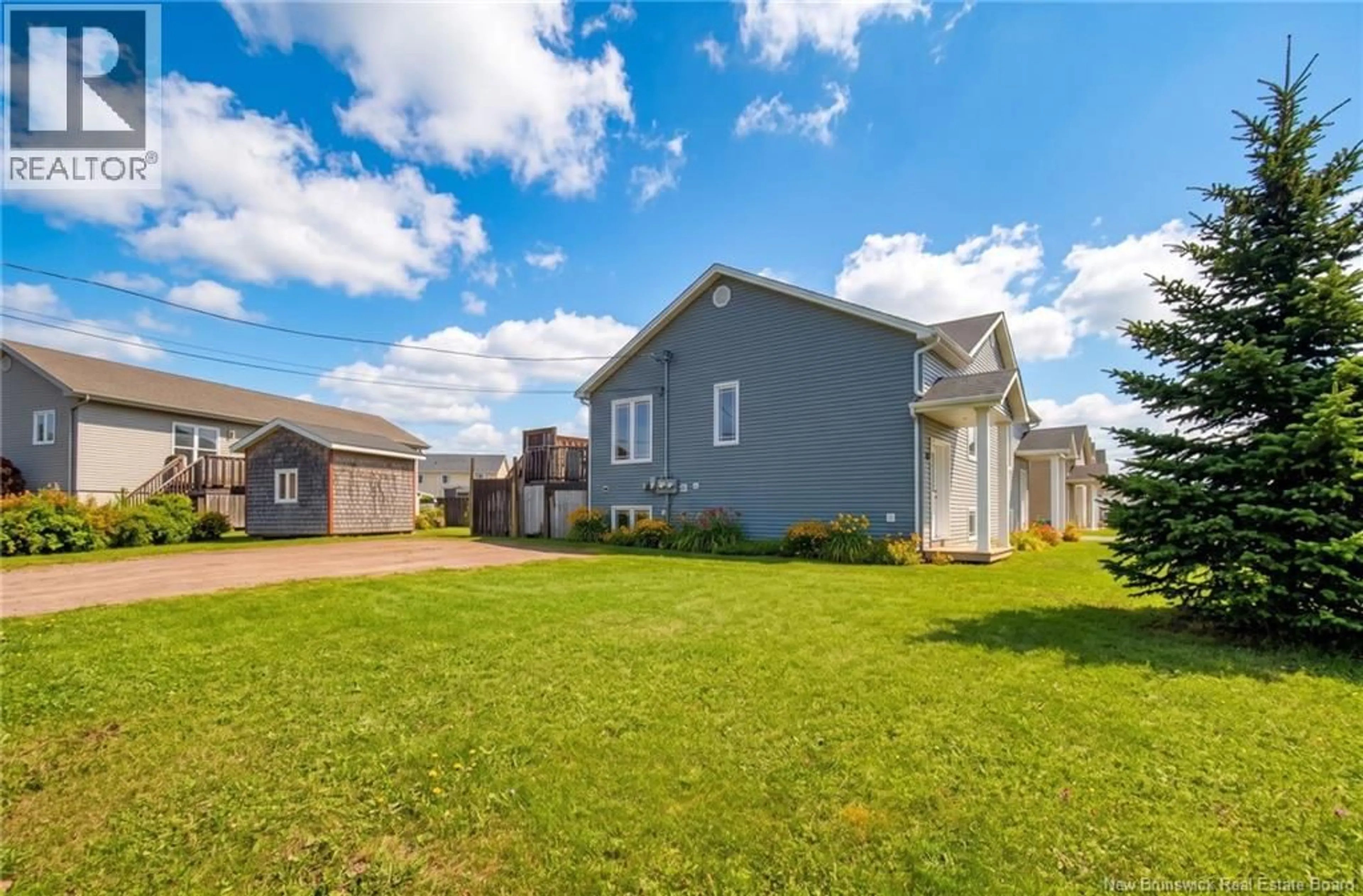Unknown for 84 JEANNETTE, Dieppe New Brunswick E1A0K4