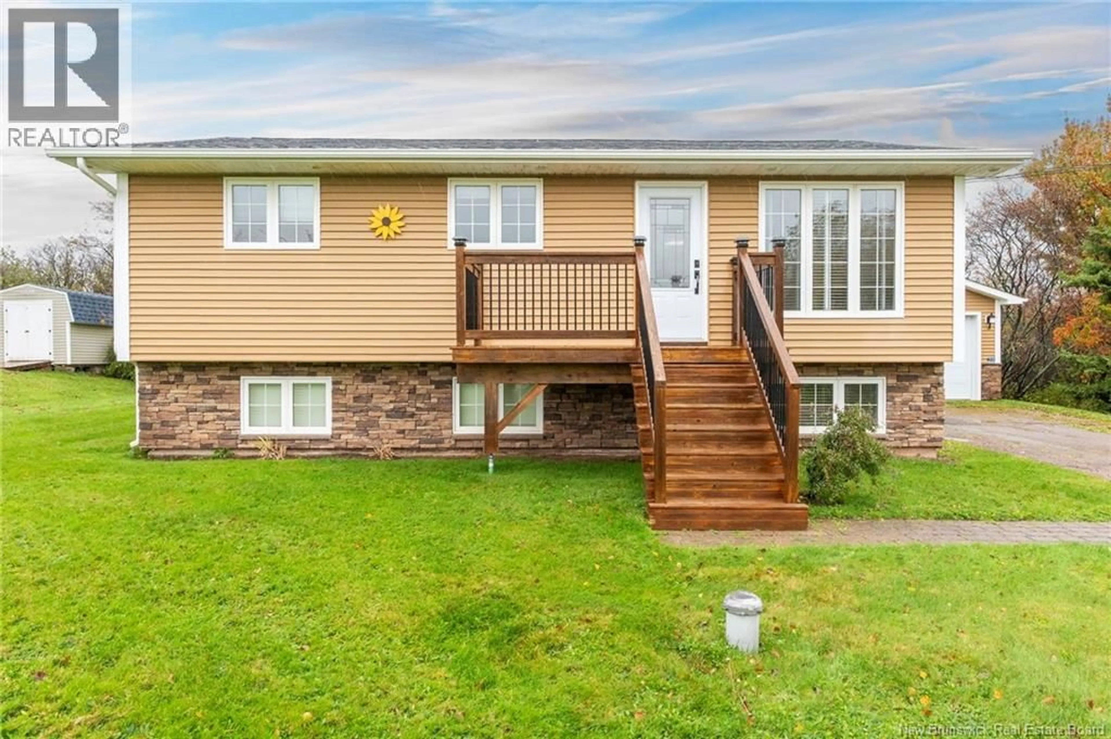 Home with vinyl exterior material, street for 20 MELANSON ROAD, Cap-Pelé New Brunswick E4N1X4