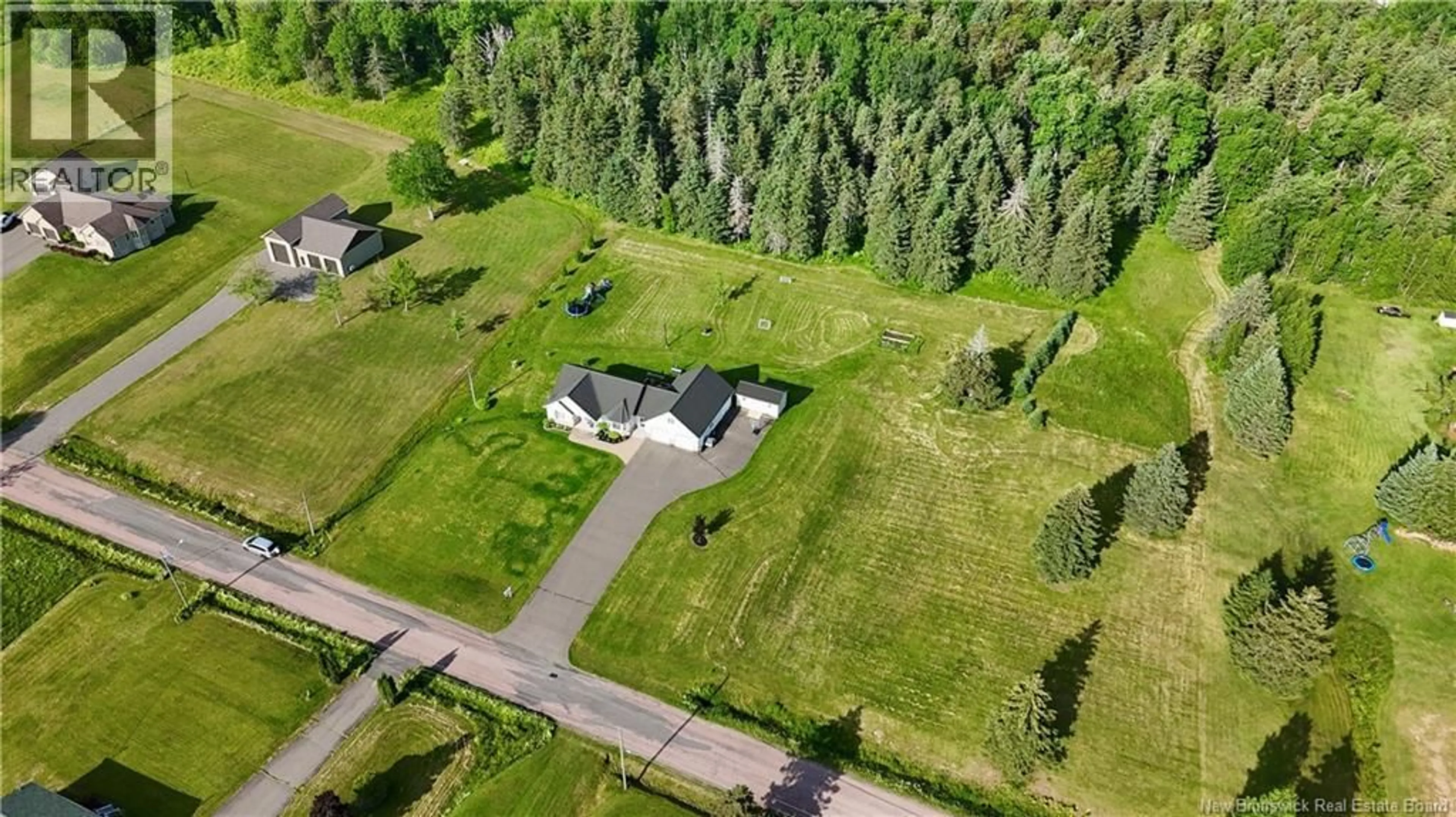 A pic from outside/outdoor area/front of a property/back of a property/a pic from drone, street for 32 FALCONER, Notre-Dame New Brunswick E4V1Y5