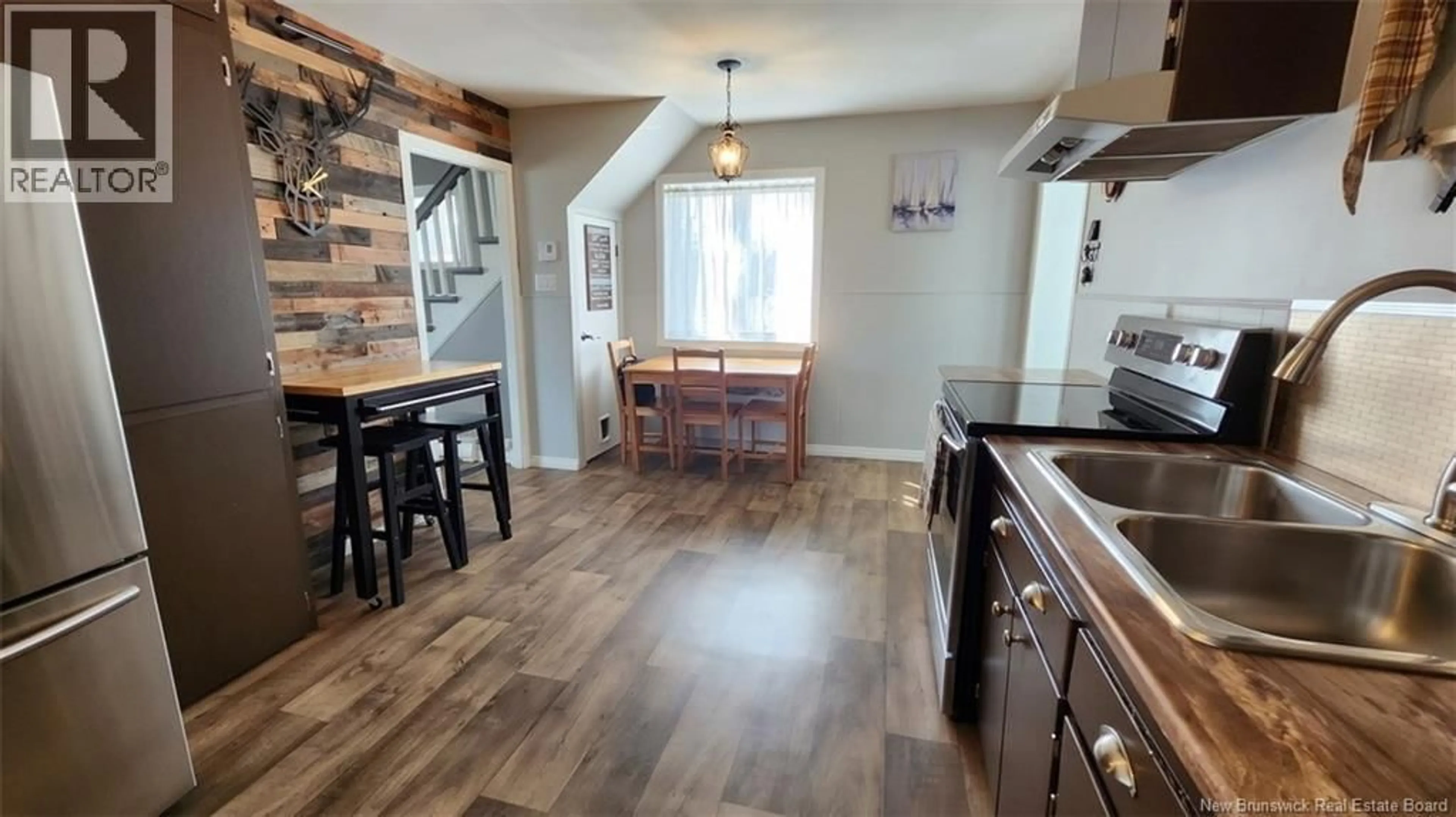 Open concept kitchen, wood/laminate floor for 1129 PRINCIPALE STREET, Saint-Basile New Brunswick E7C1M1