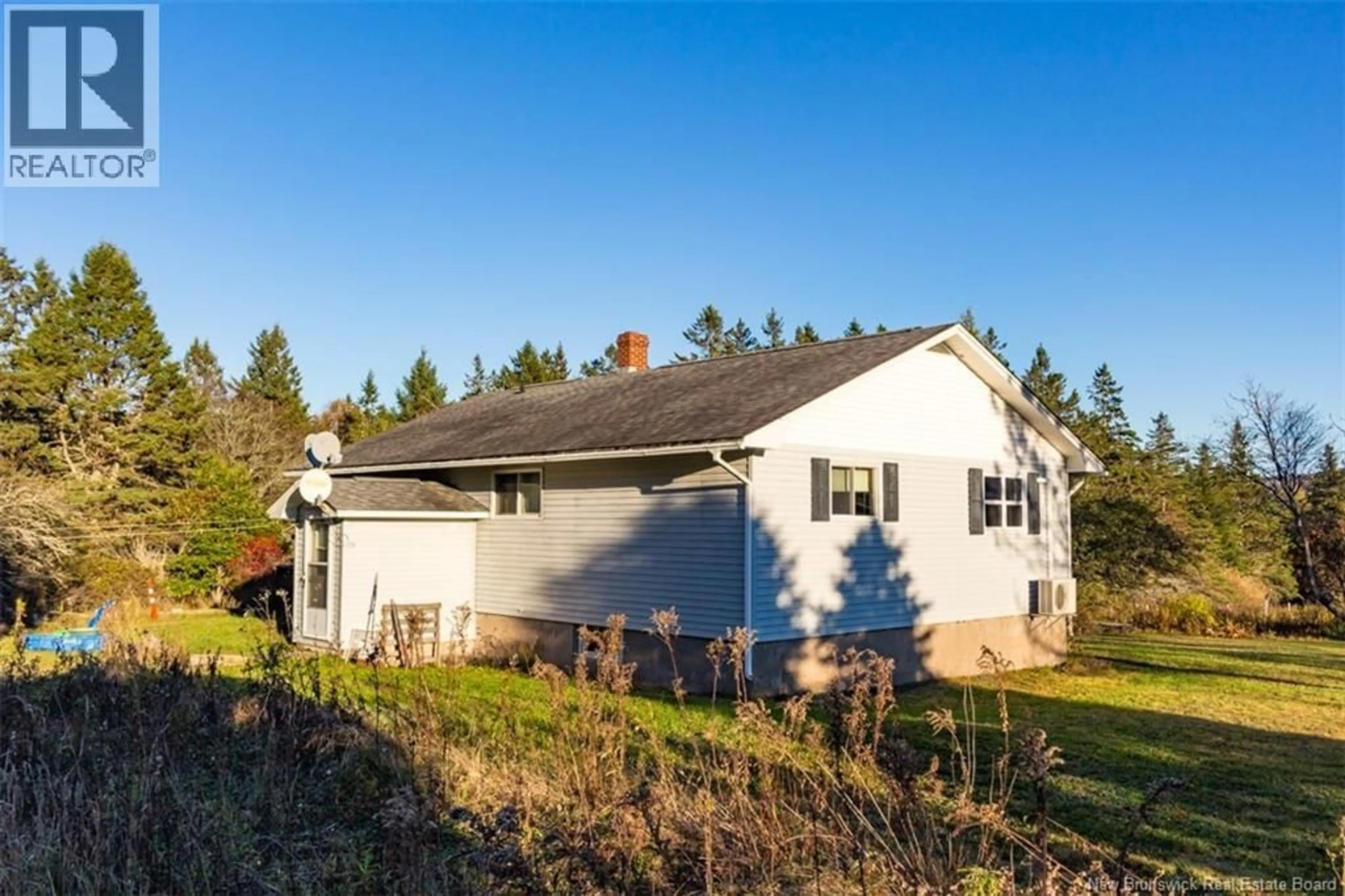 Home with vinyl exterior material, building for 186 SANDS ROAD, Bloomfield Ridge New Brunswick E5N4Z4