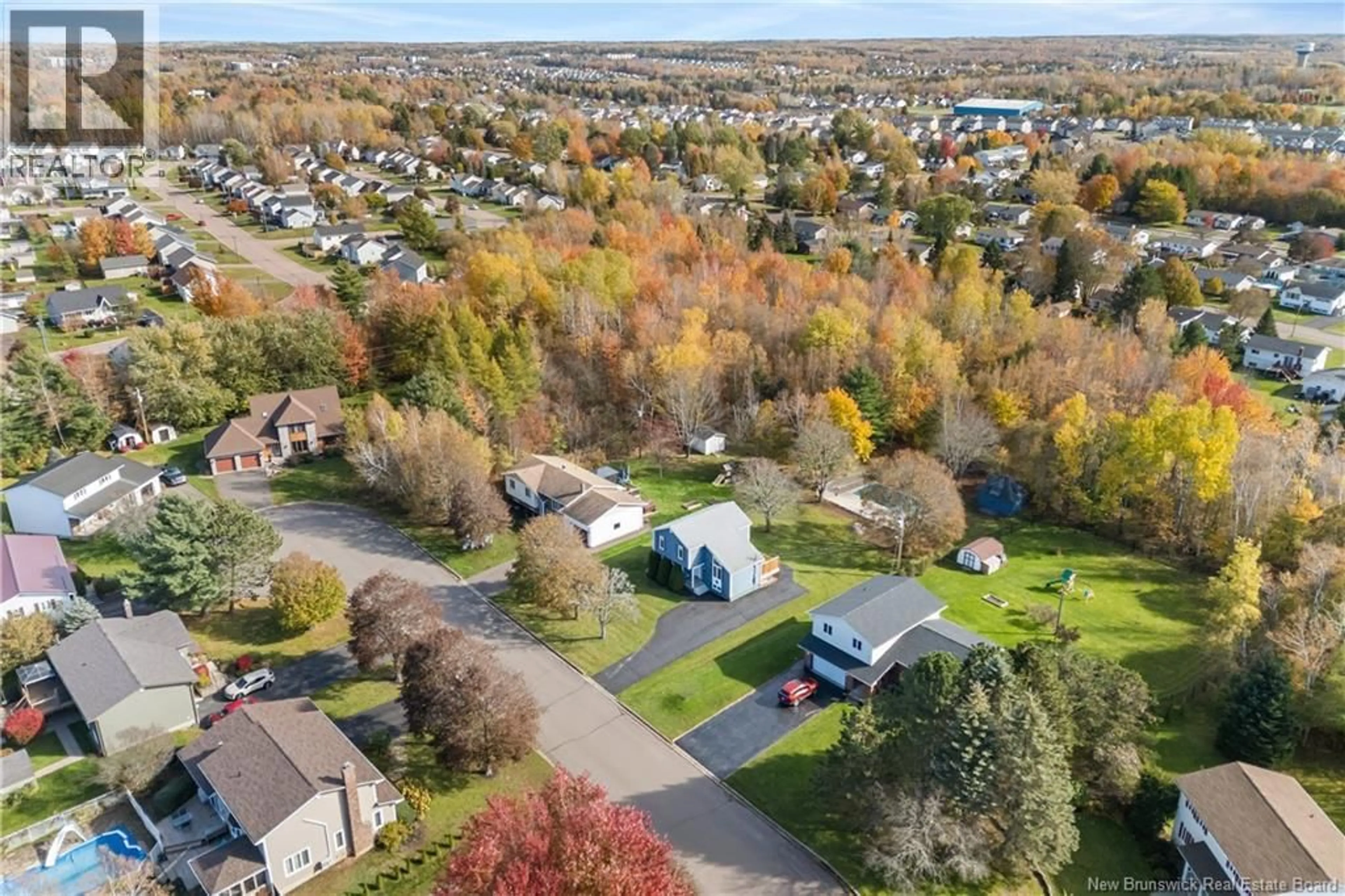 A pic from outside/outdoor area/front of a property/back of a property/a pic from drone, water/lake/river/ocean view for 591 LAFLEUR, Dieppe New Brunswick E1A6A3