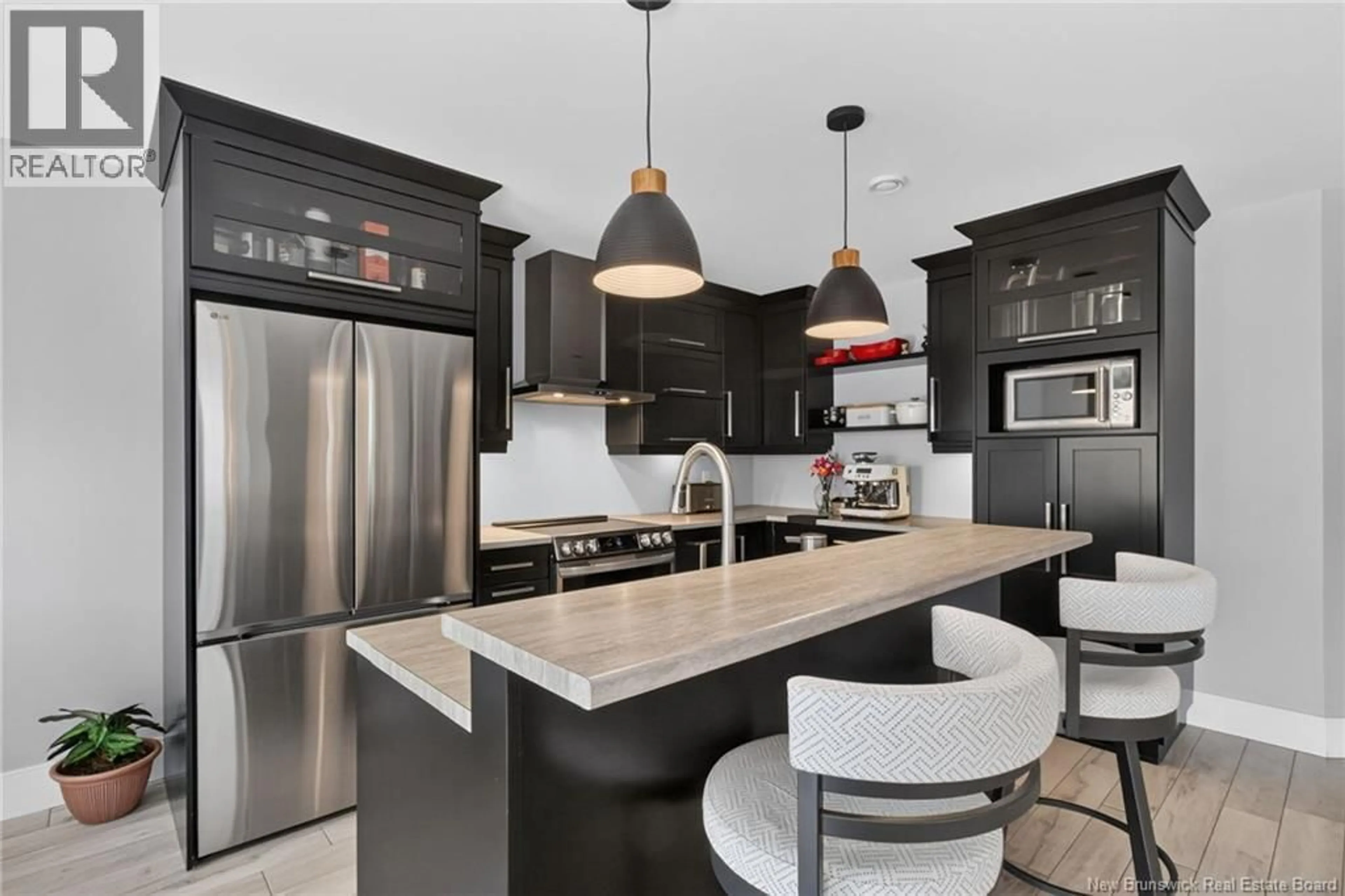 Contemporary kitchen, unknown for 58 FRANCFORT, Moncton New Brunswick E1G5W6