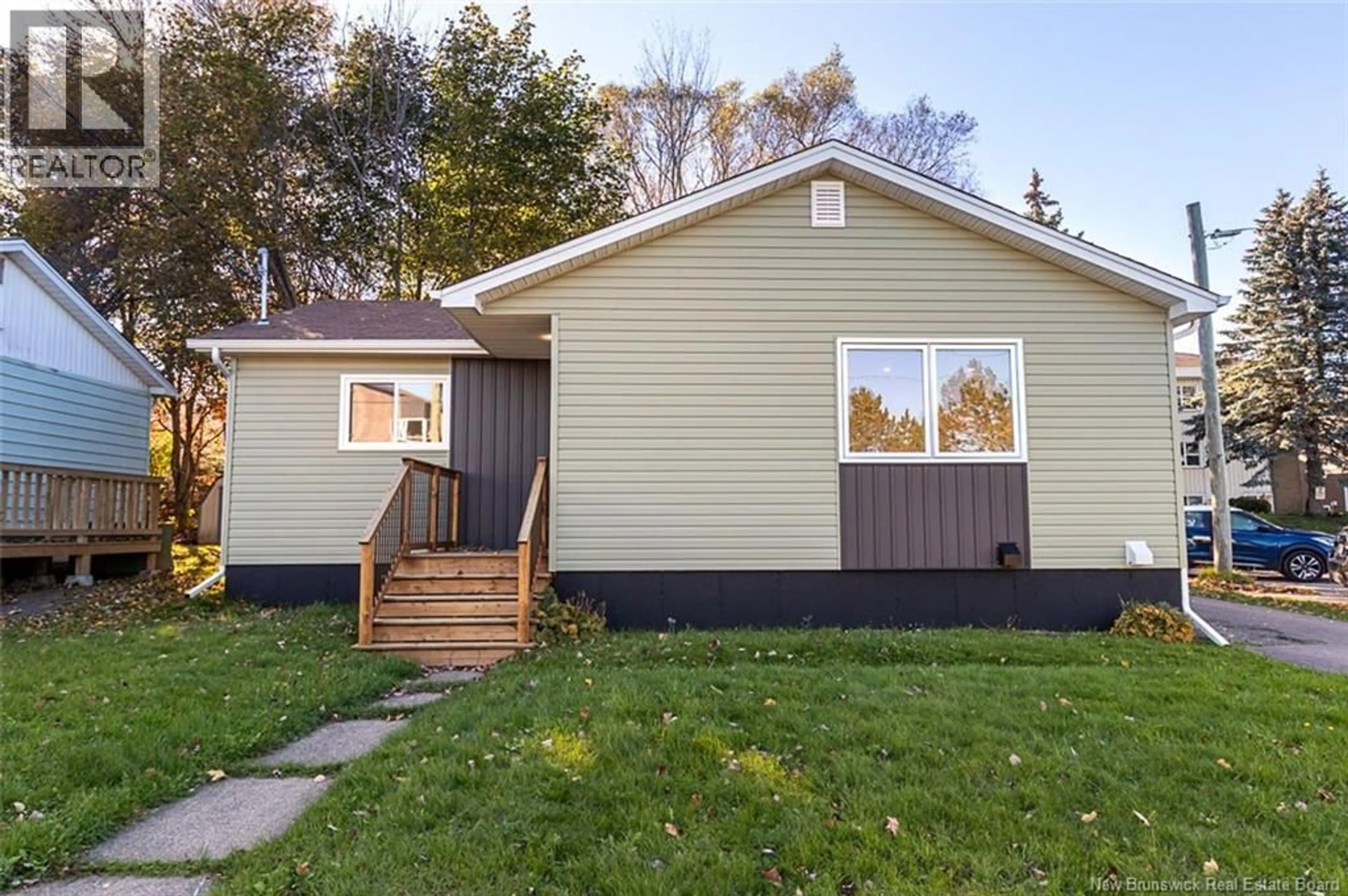 Home with vinyl exterior material, street for 266 JONES STREET, Moncton New Brunswick E1C6K6