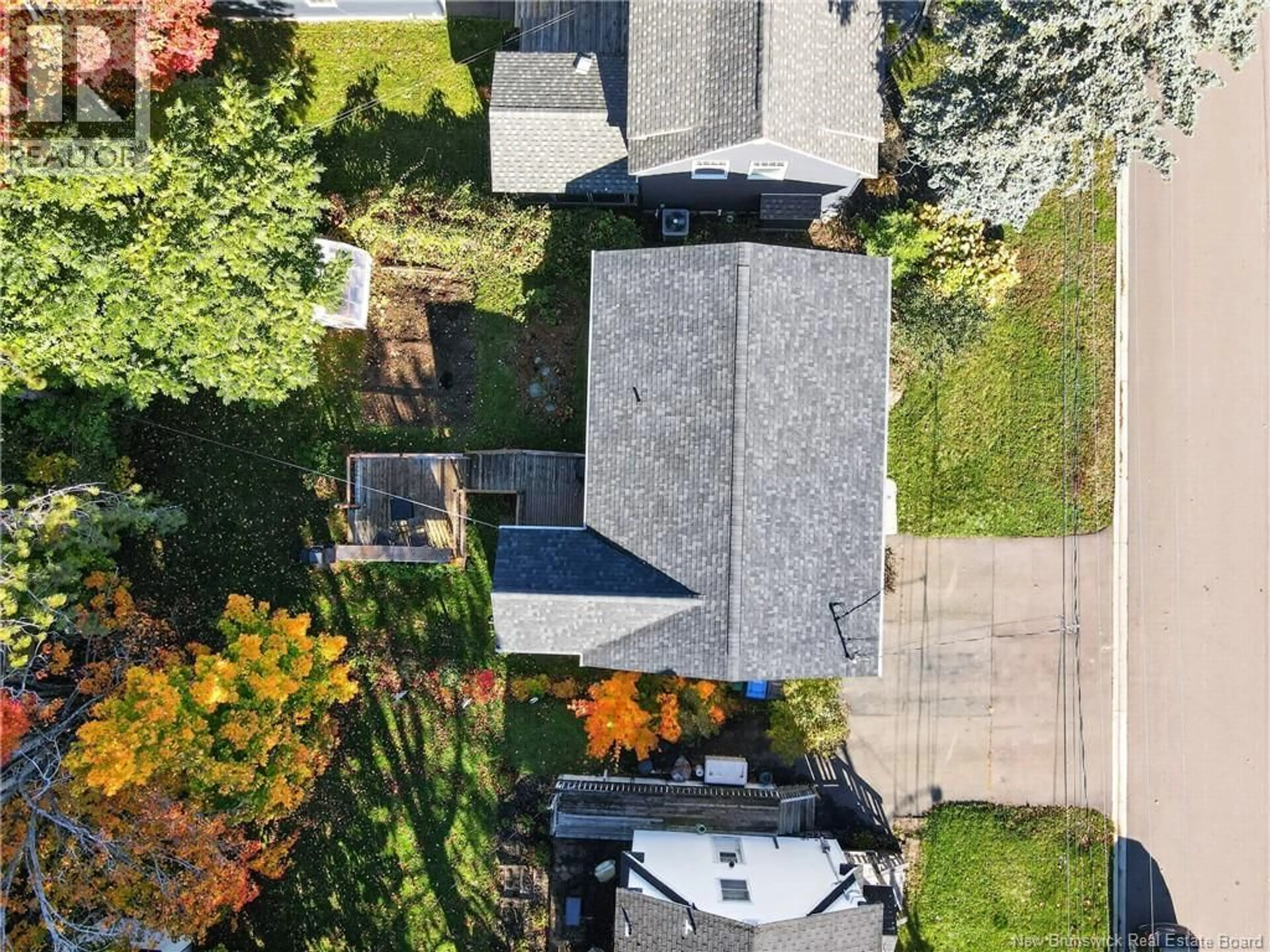 A pic from outside/outdoor area/front of a property/back of a property/a pic from drone, street for 317 MONTGOMERY AVENUE, Riverview New Brunswick E1B1Z5