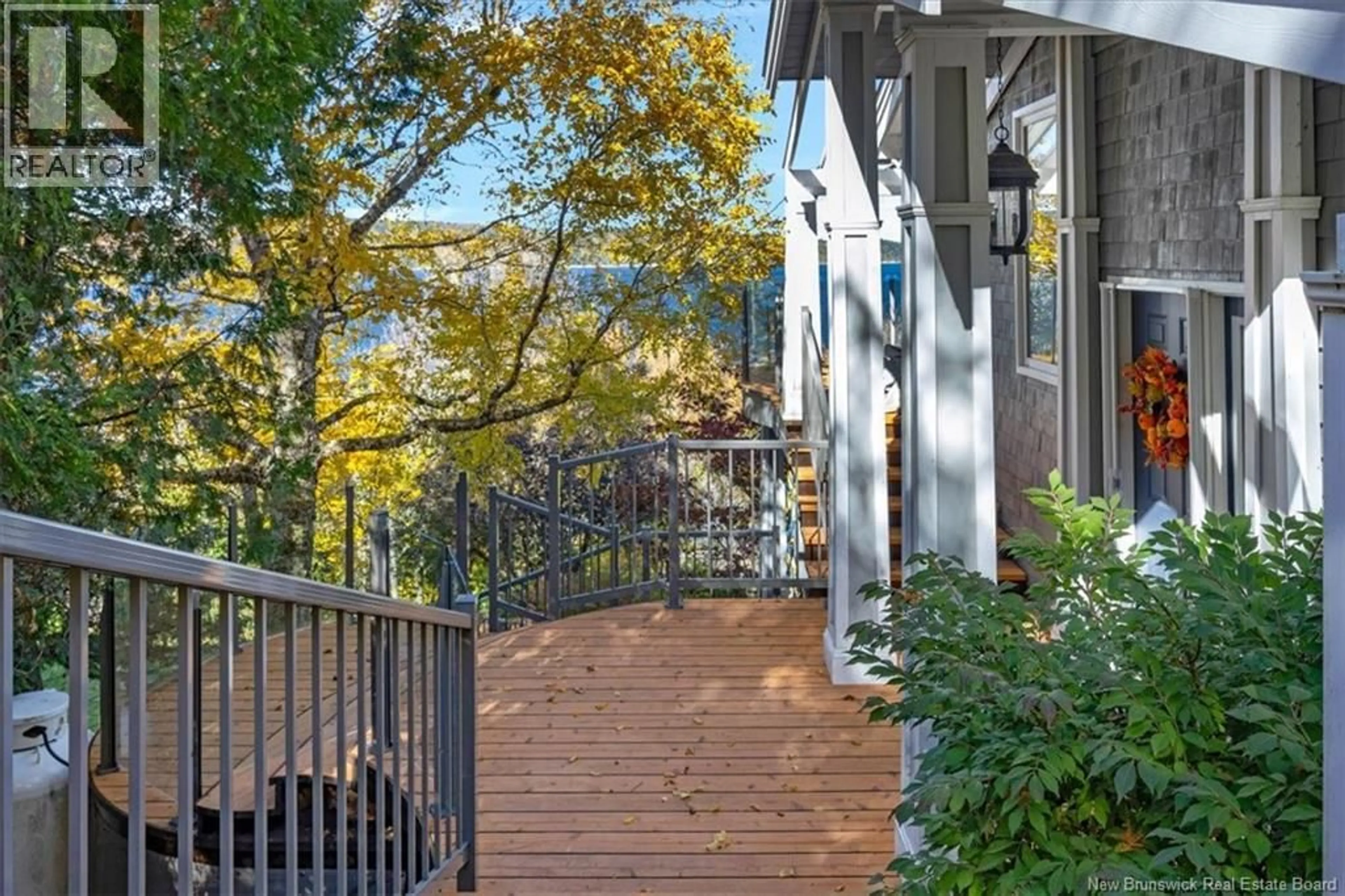 Patio, street for 50 BEACH ROAD, Saint John New Brunswick E2K5H5