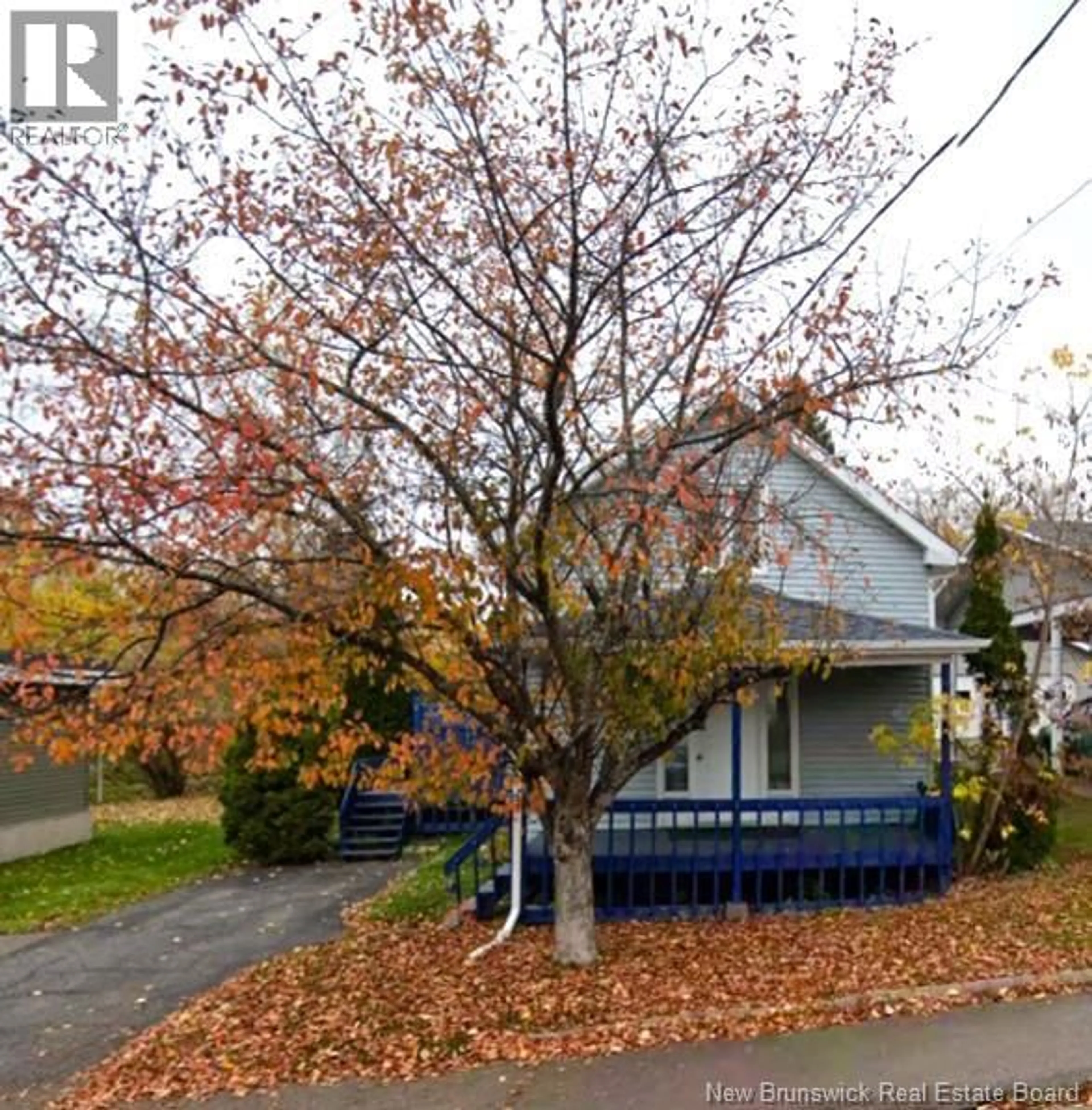 A pic from outside/outdoor area/front of a property/back of a property/a pic from drone, street for 108 ST-GEORGES AVENUE, Edmundston New Brunswick E3V2W2