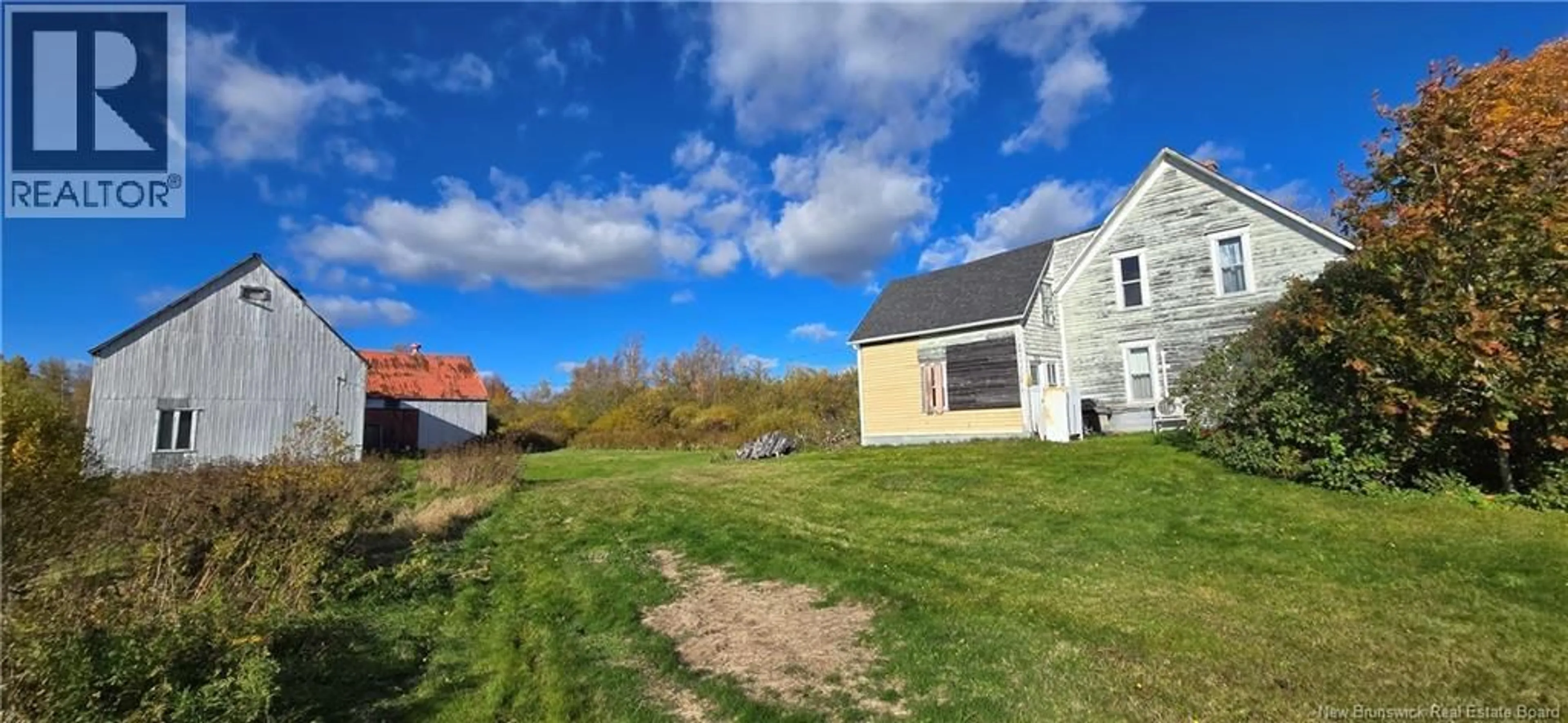 A pic from outside/outdoor area/front of a property/back of a property/a pic from drone, street for 47081 HOMESTEAD ROAD, Moncton New Brunswick E1G4J5