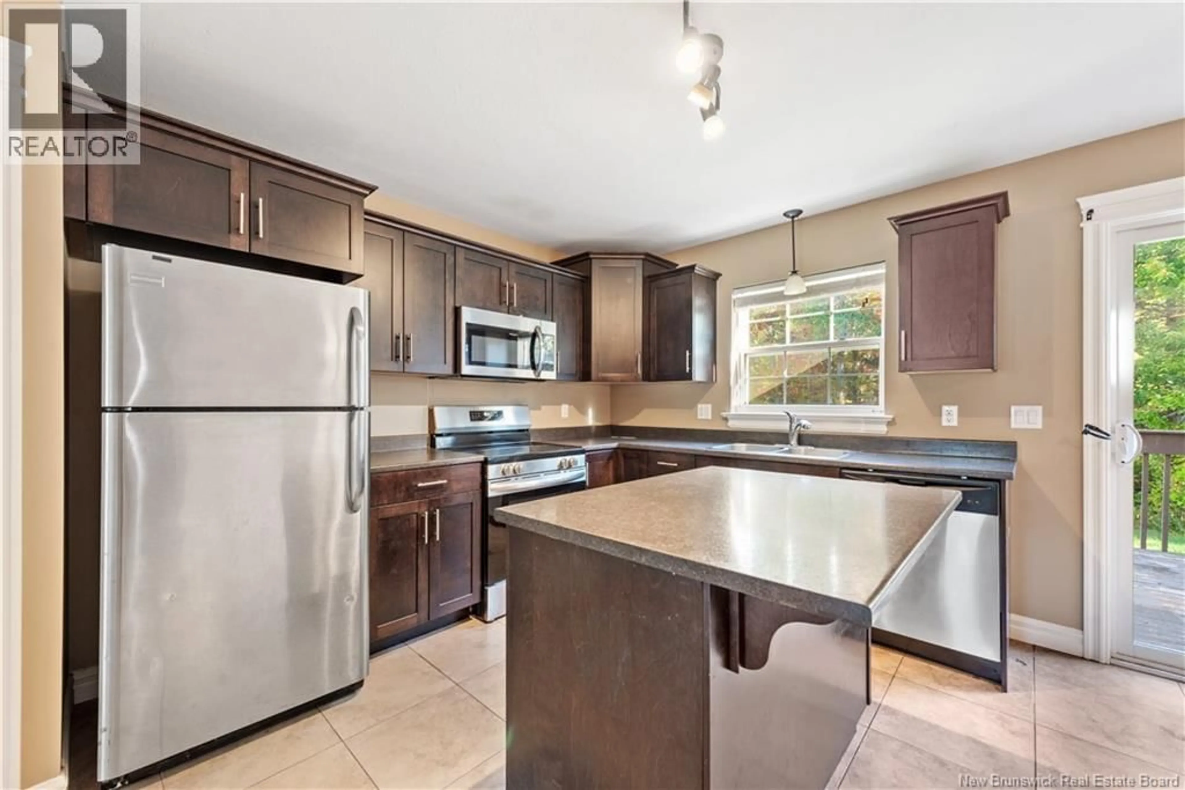 Standard kitchen, ceramic/tile floor for 138 EAST STREET, Moncton New Brunswick E1A7A1