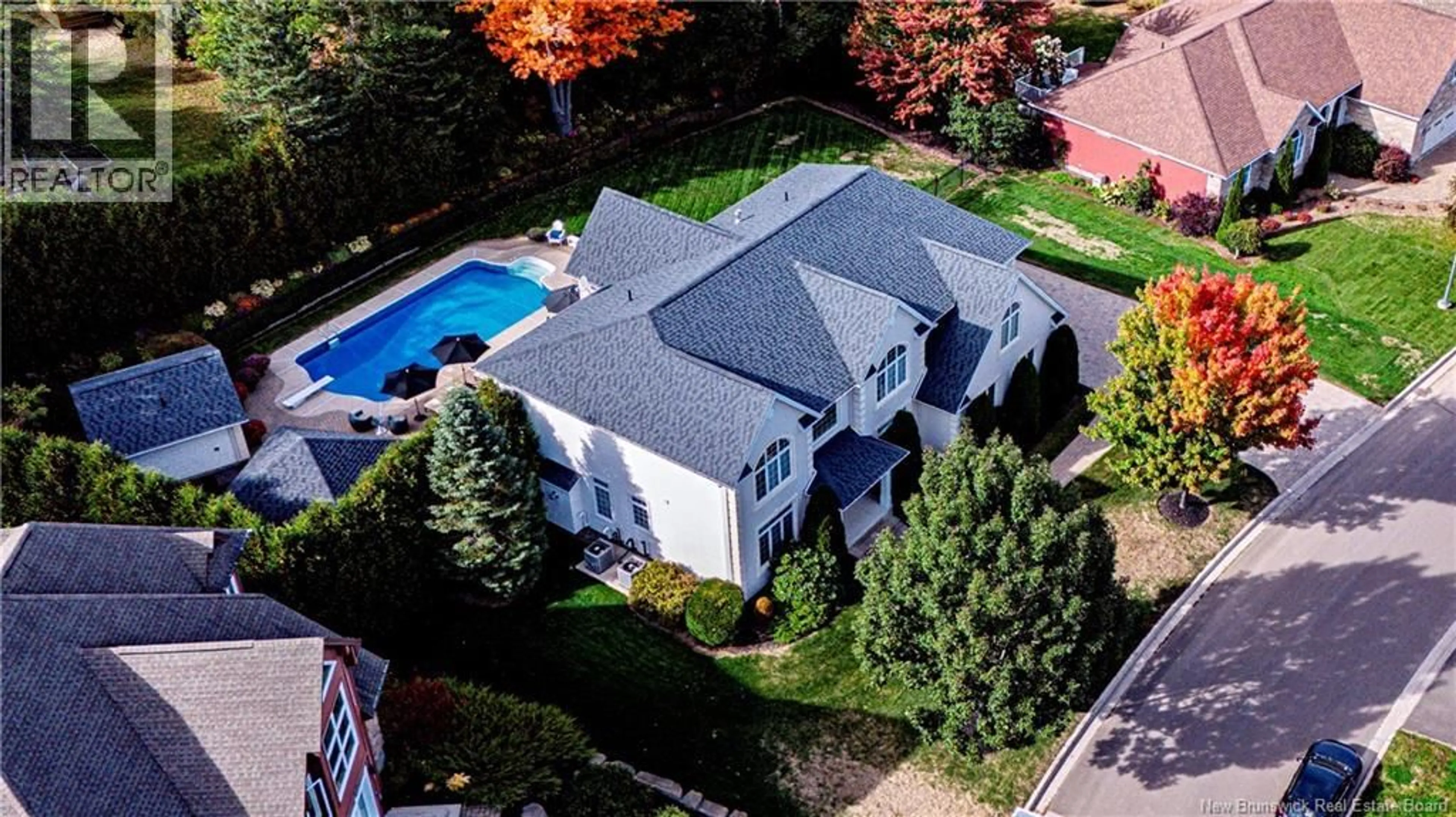A pic from outside/outdoor area/front of a property/back of a property/a pic from drone, street for 190 MARLBOROUGH DRIVE, Fredericton New Brunswick E3B0B2
