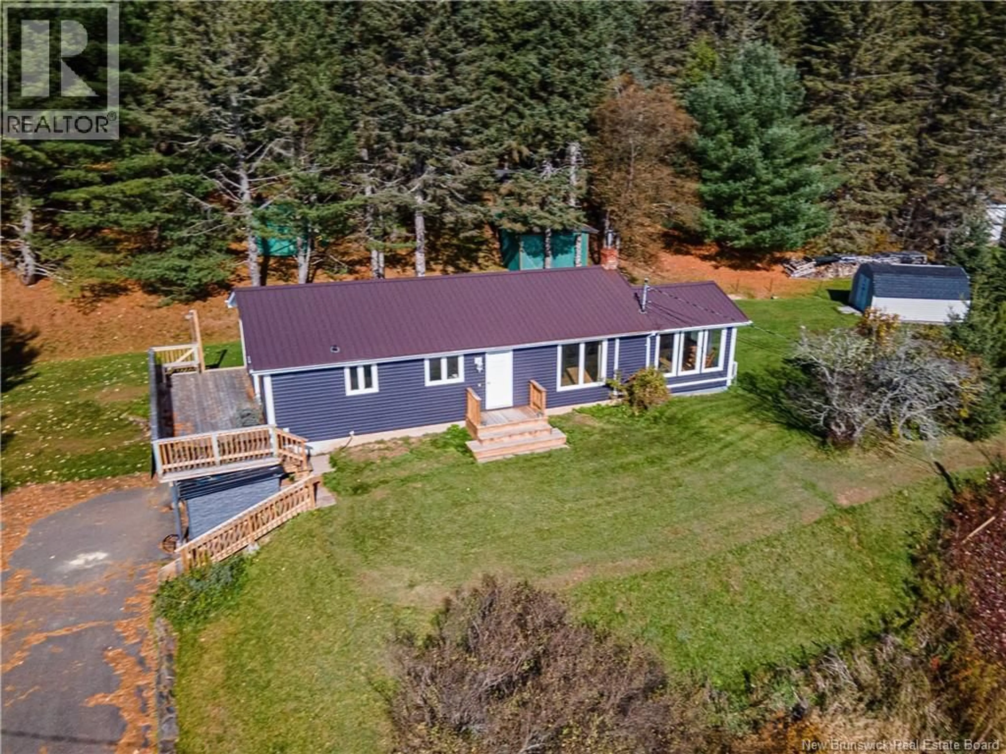 A pic from outside/outdoor area/front of a property/back of a property/a pic from drone, unknown for 3119 ROUTE 121, Apohaqui New Brunswick E5P3V3