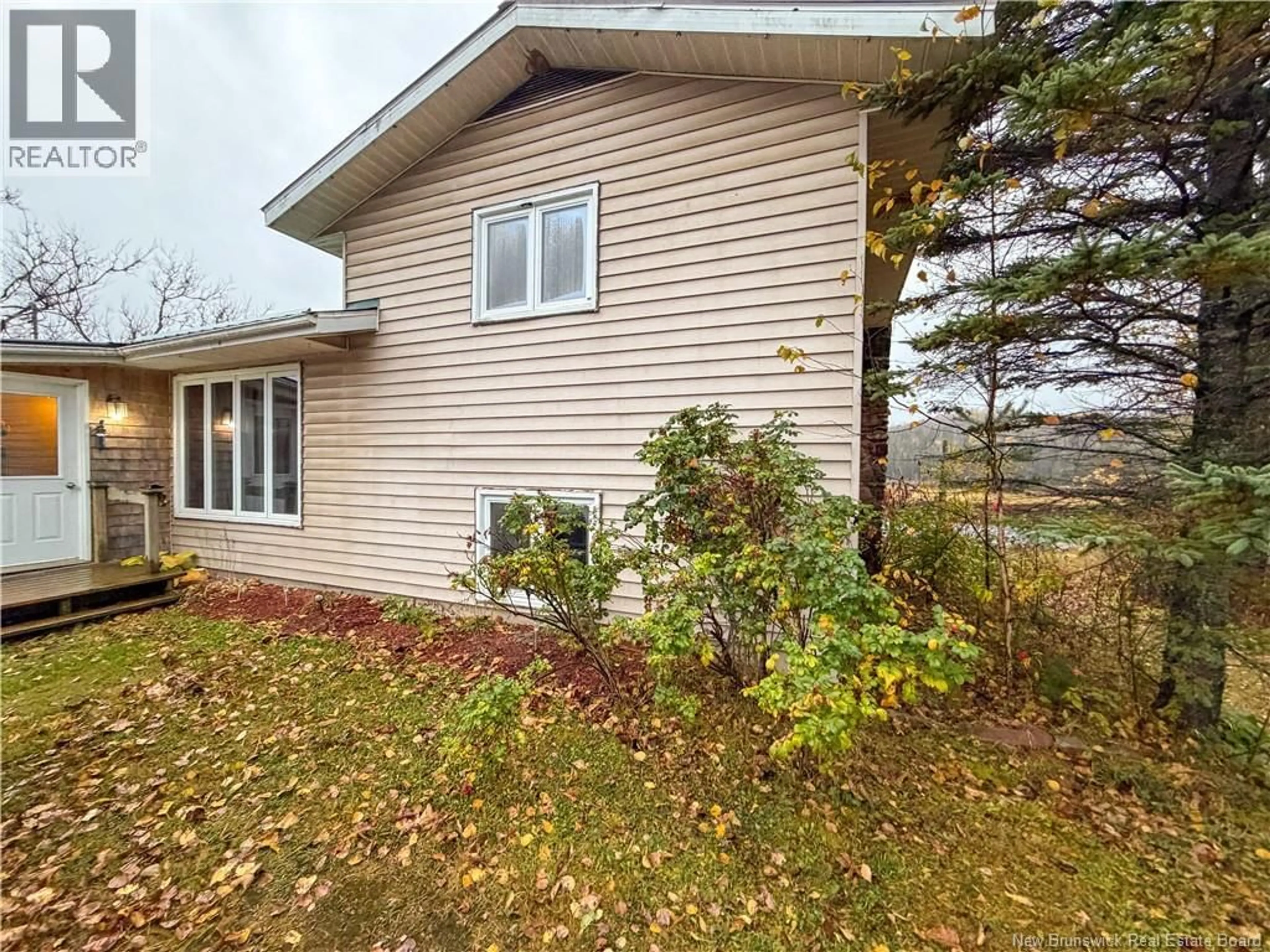Home with vinyl exterior material, unknown for 403 TOBIQUE STREET, Plaster Rock New Brunswick E7G4A1