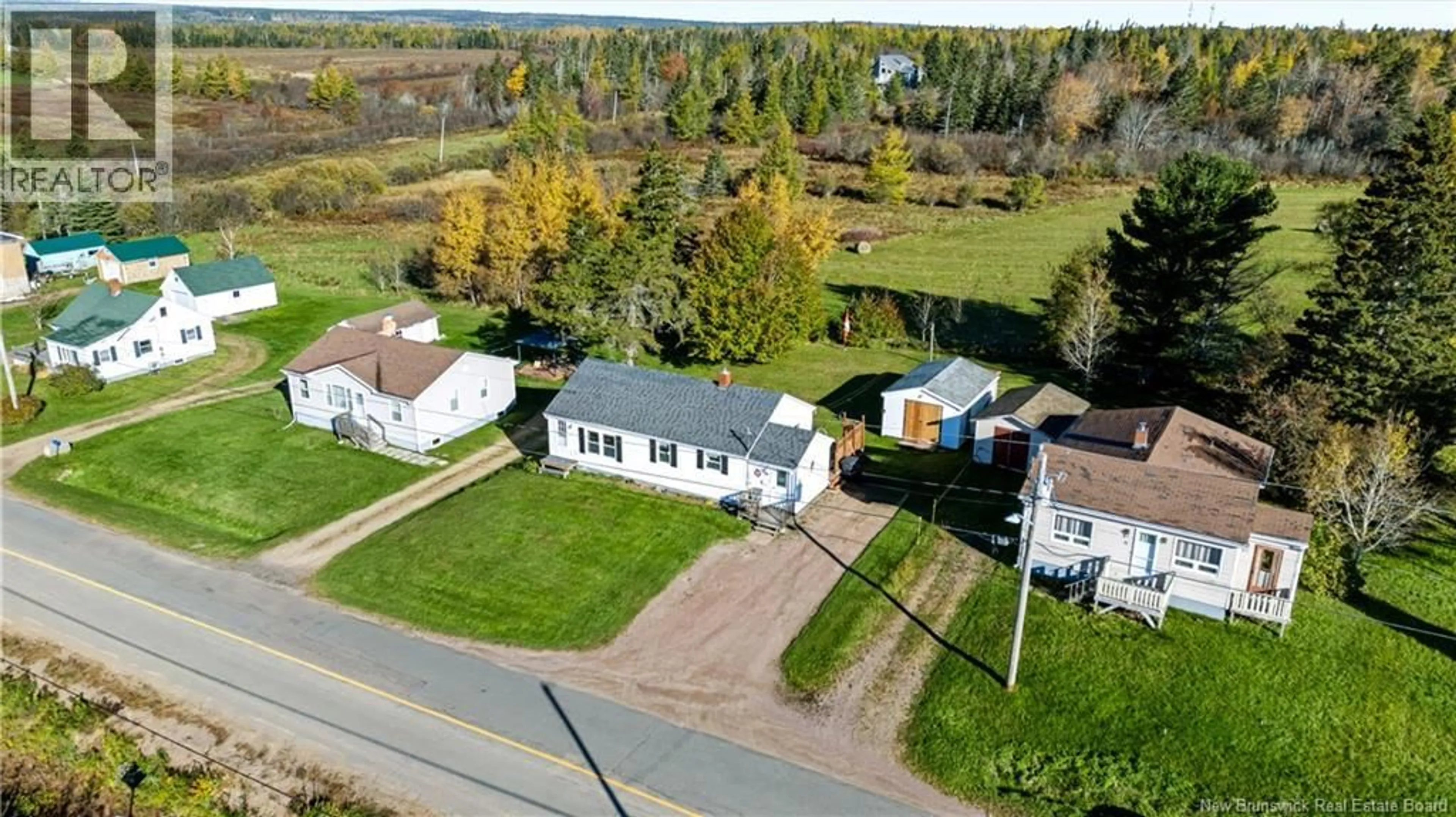 A pic from outside/outdoor area/front of a property/back of a property/a pic from drone, street for 71 FAIRFIELD ROAD, Sackville New Brunswick E4L2X4