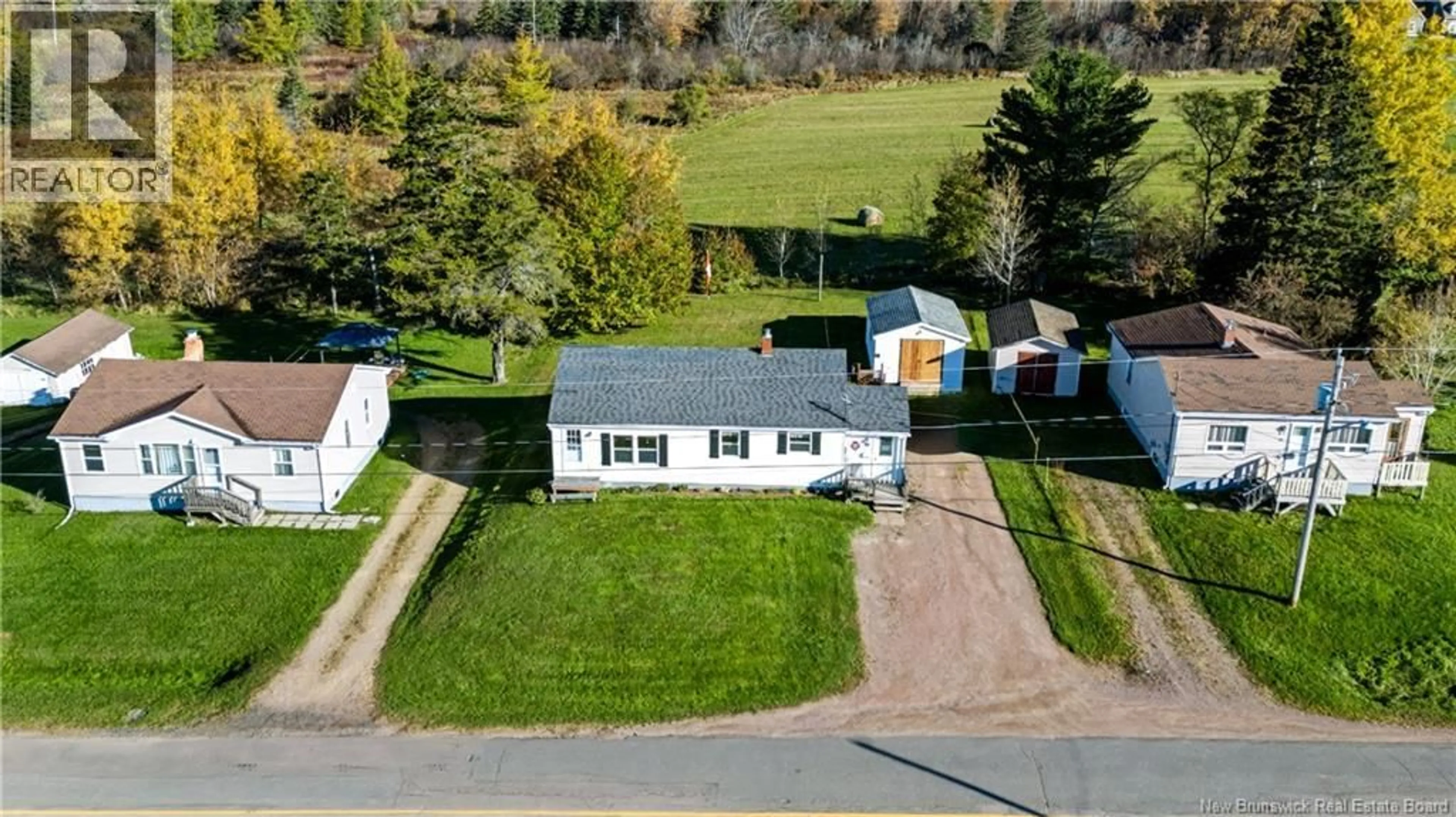 A pic from outside/outdoor area/front of a property/back of a property/a pic from drone, street for 71 FAIRFIELD ROAD, Sackville New Brunswick E4L2X4