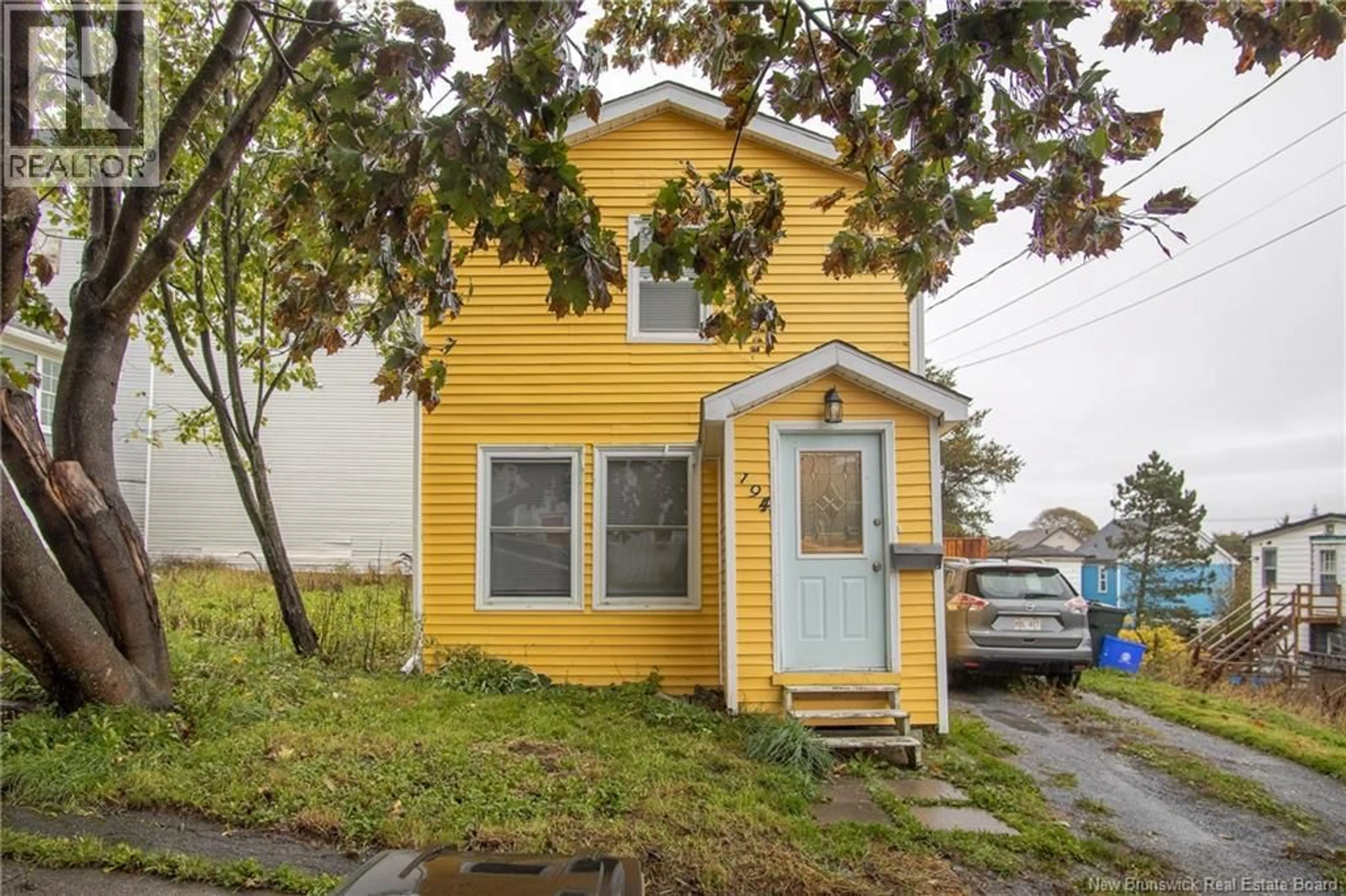 Home with vinyl exterior material, street for 194 WATSON STREET, Saint John New Brunswick E2M1G6