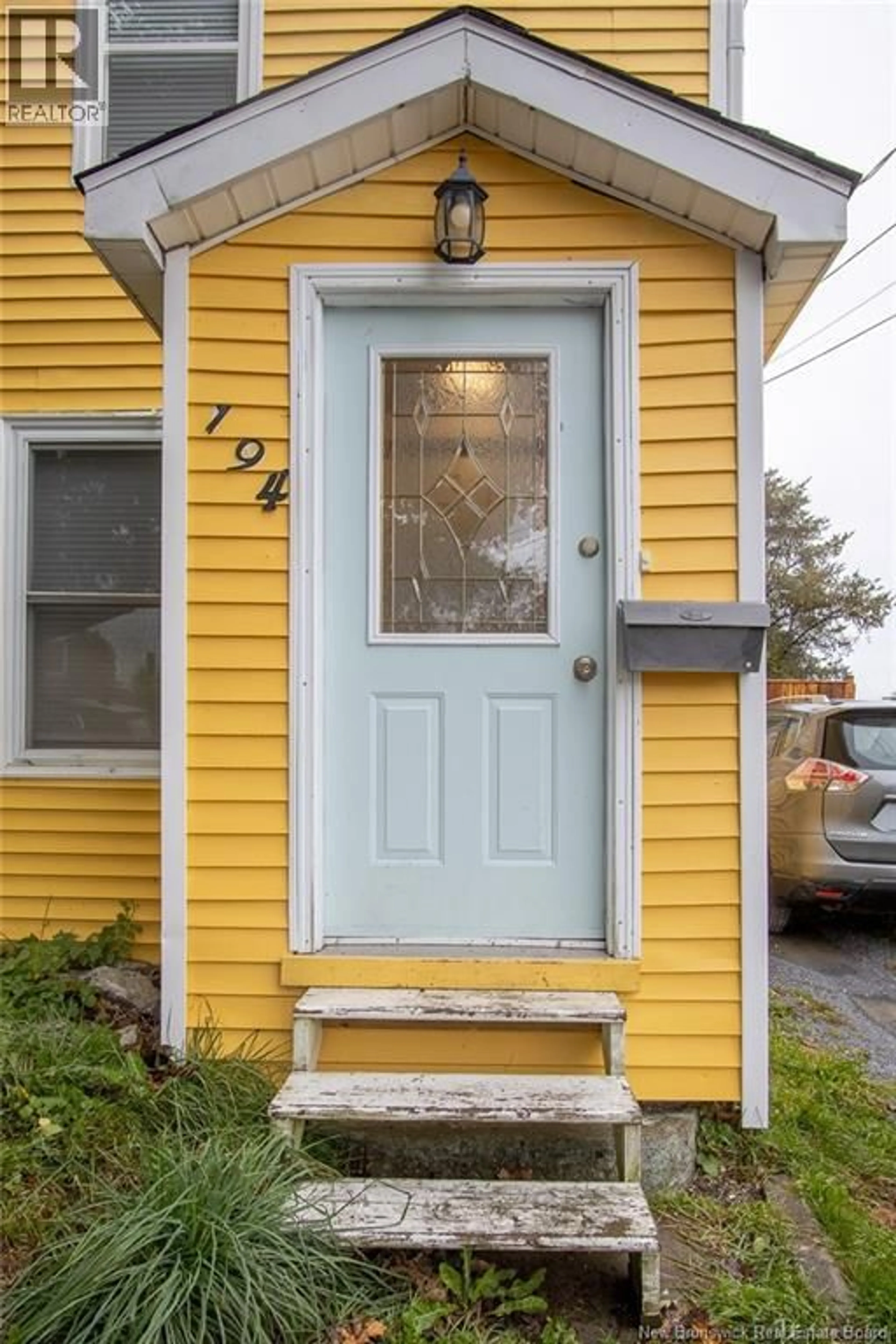 Home with vinyl exterior material, street for 194 WATSON STREET, Saint John New Brunswick E2M1G6