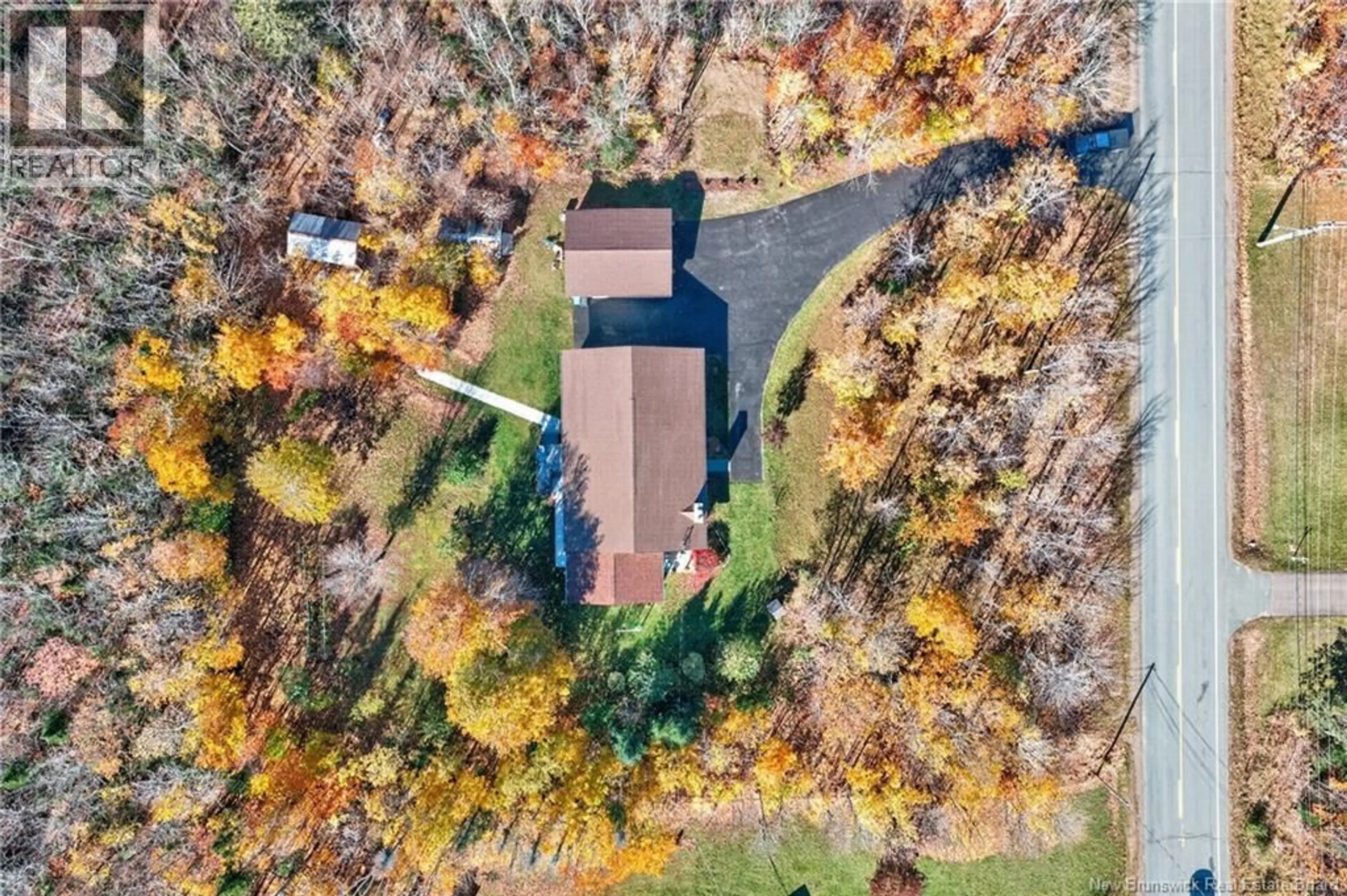 A pic from outside/outdoor area/front of a property/back of a property/a pic from drone, unknown for 190 ROUTE 365, Tilley Road New Brunswick E8M1N4