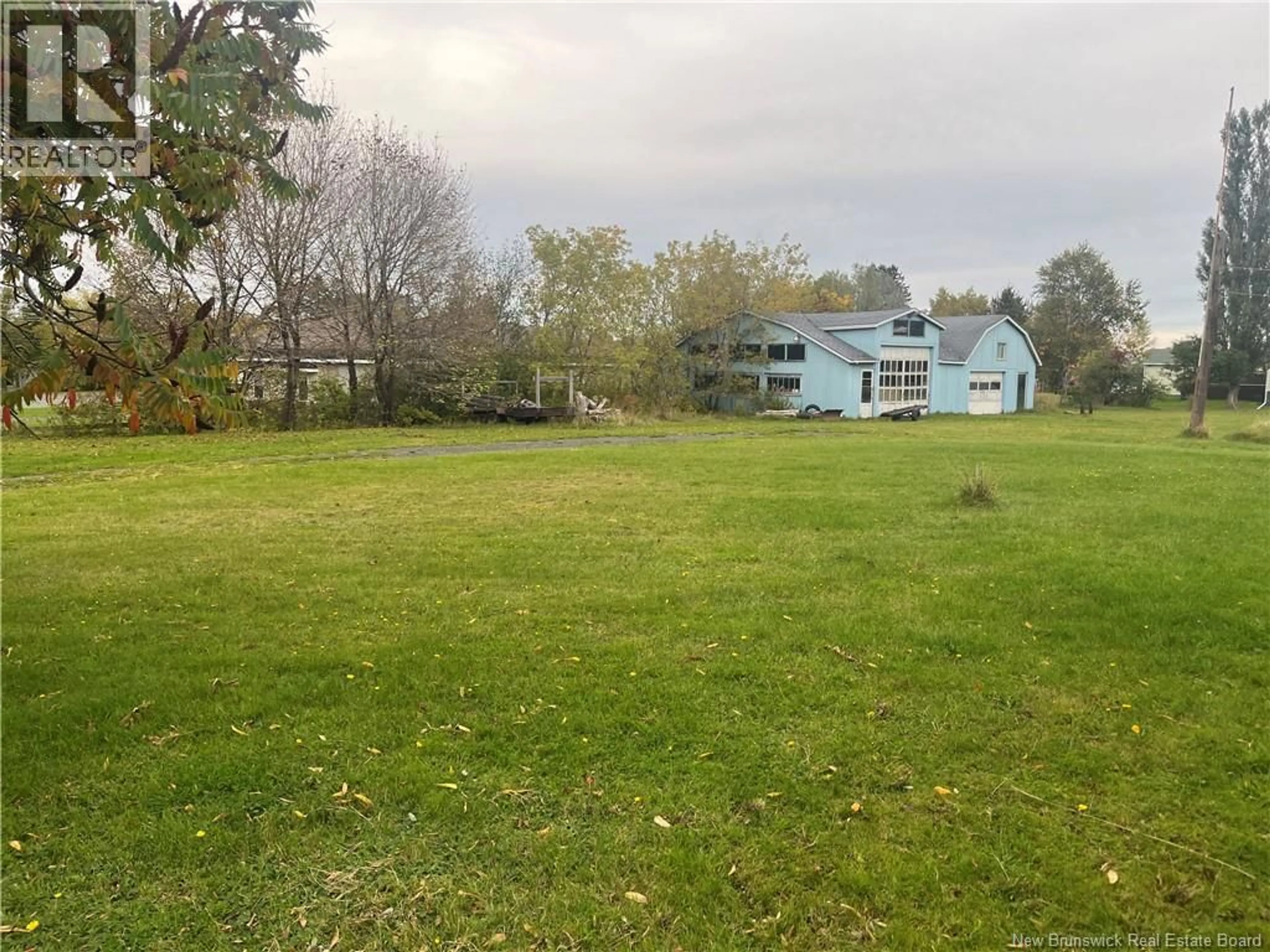 A pic from outside/outdoor area/front of a property/back of a property/a pic from drone, water/lake/river/ocean view for 3694 PRINCIPALE STREET, Tracadie New Brunswick E1X1E2