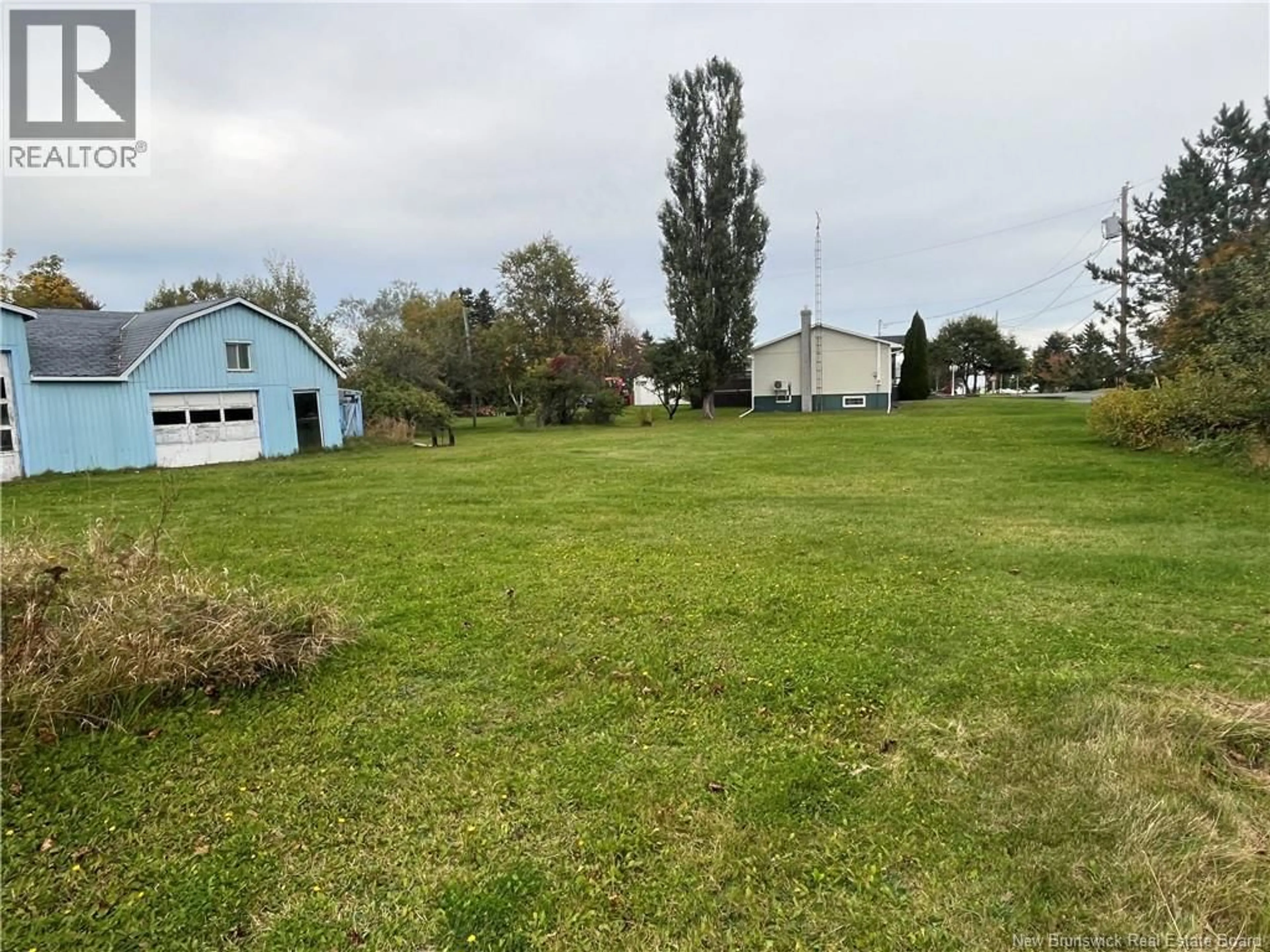 A pic from outside/outdoor area/front of a property/back of a property/a pic from drone, water/lake/river/ocean view for 3694 PRINCIPALE STREET, Tracadie New Brunswick E1X1E2