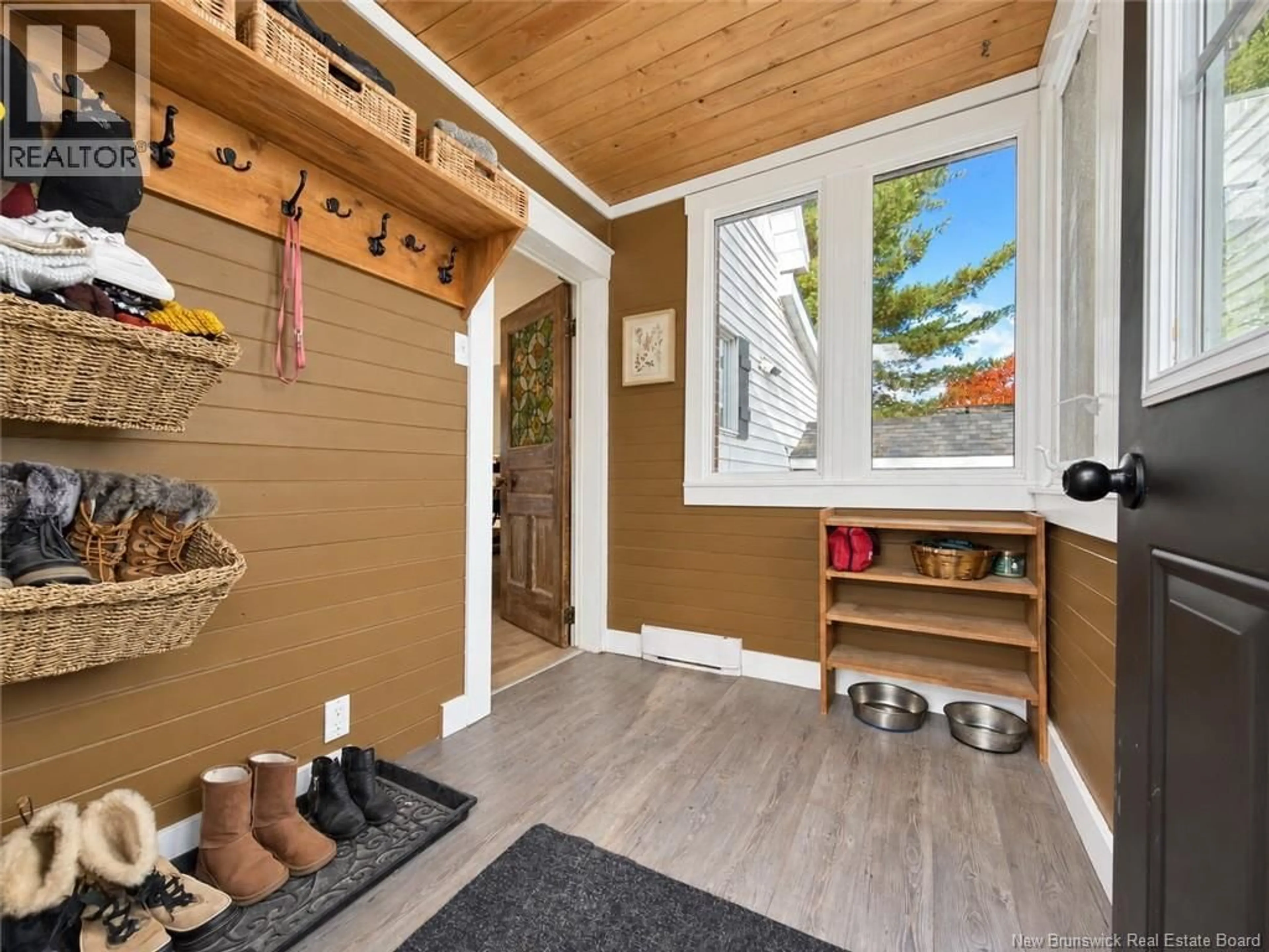 Indoor entryway for 20 ST JOSEPH, Rogersville New Brunswick E4Y2H2